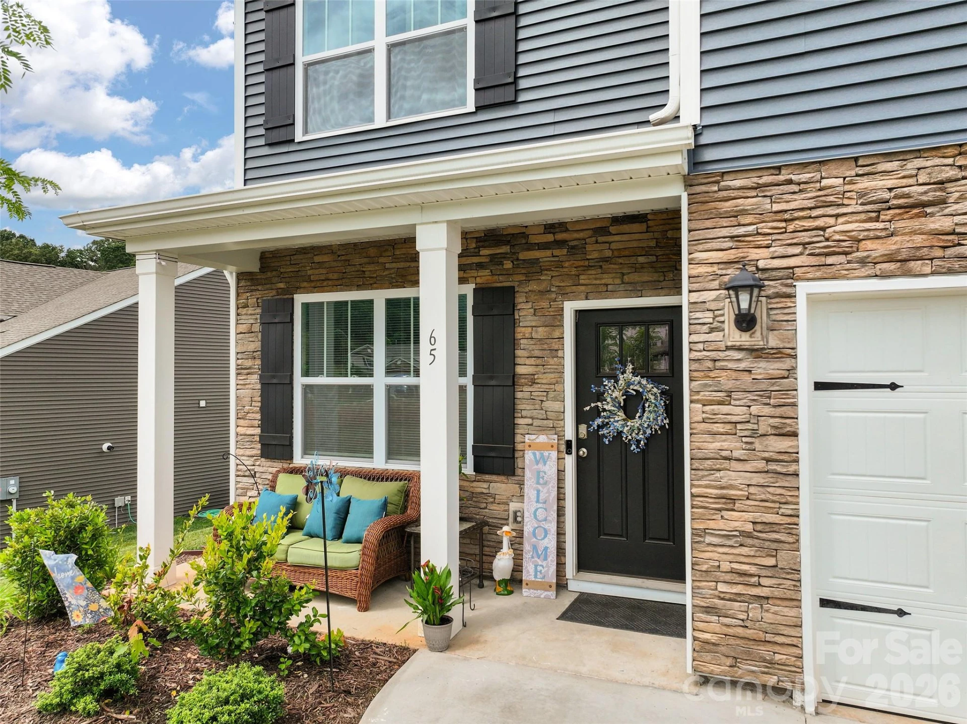 65 Valleywood Drive - Photo 2