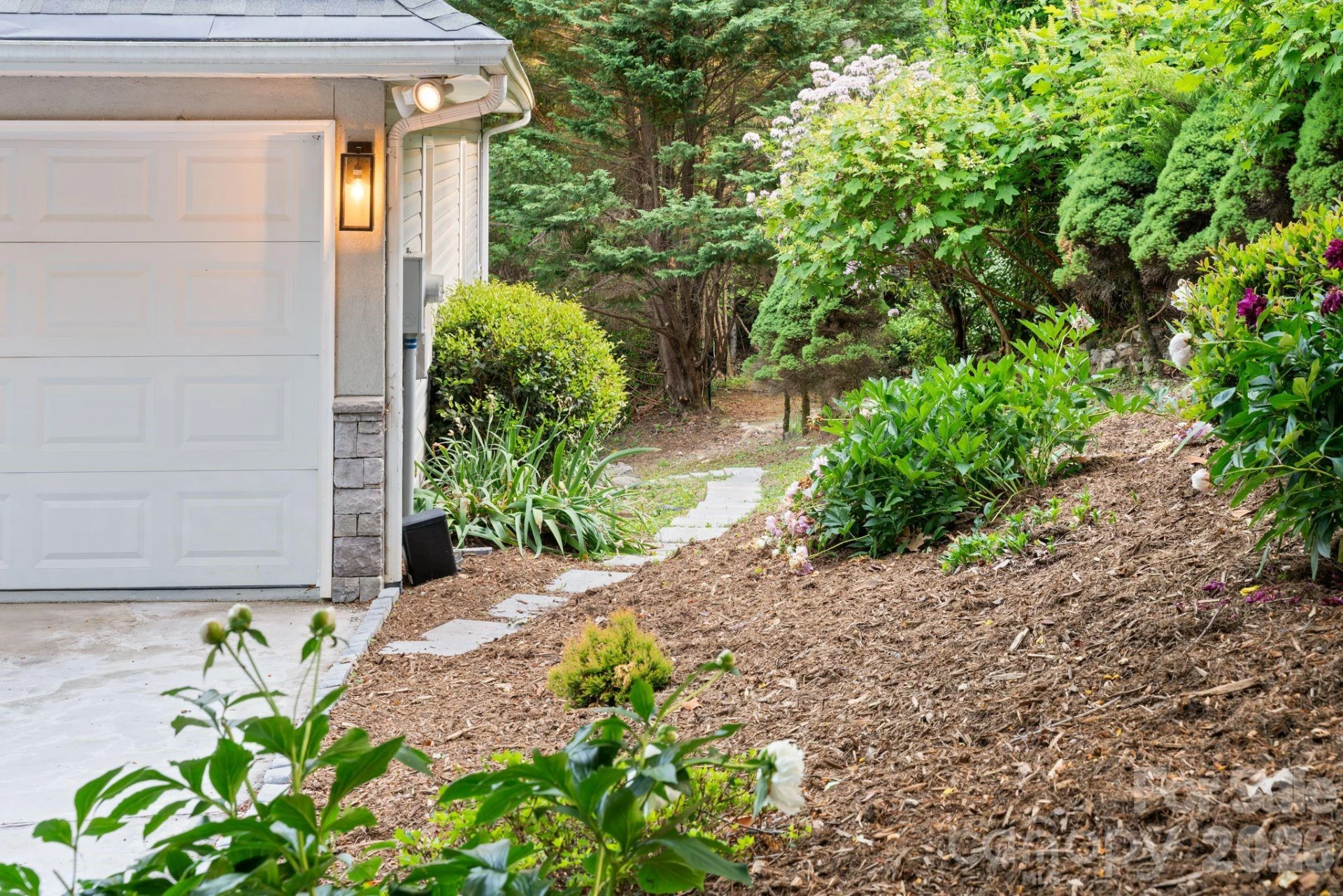 2508 Carriage Falls Court - Photo 37