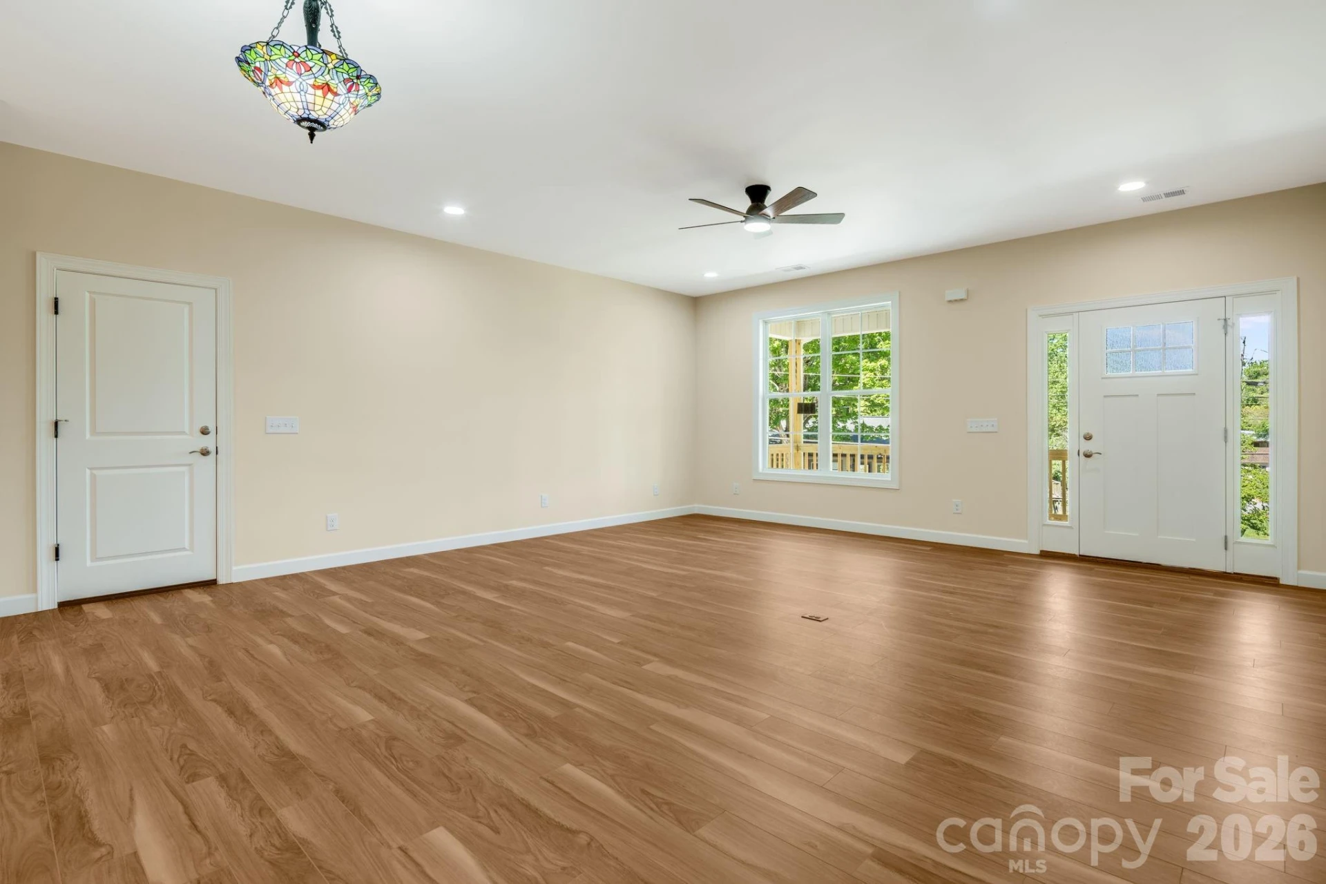 144 Georgia Avenue - Photo 15