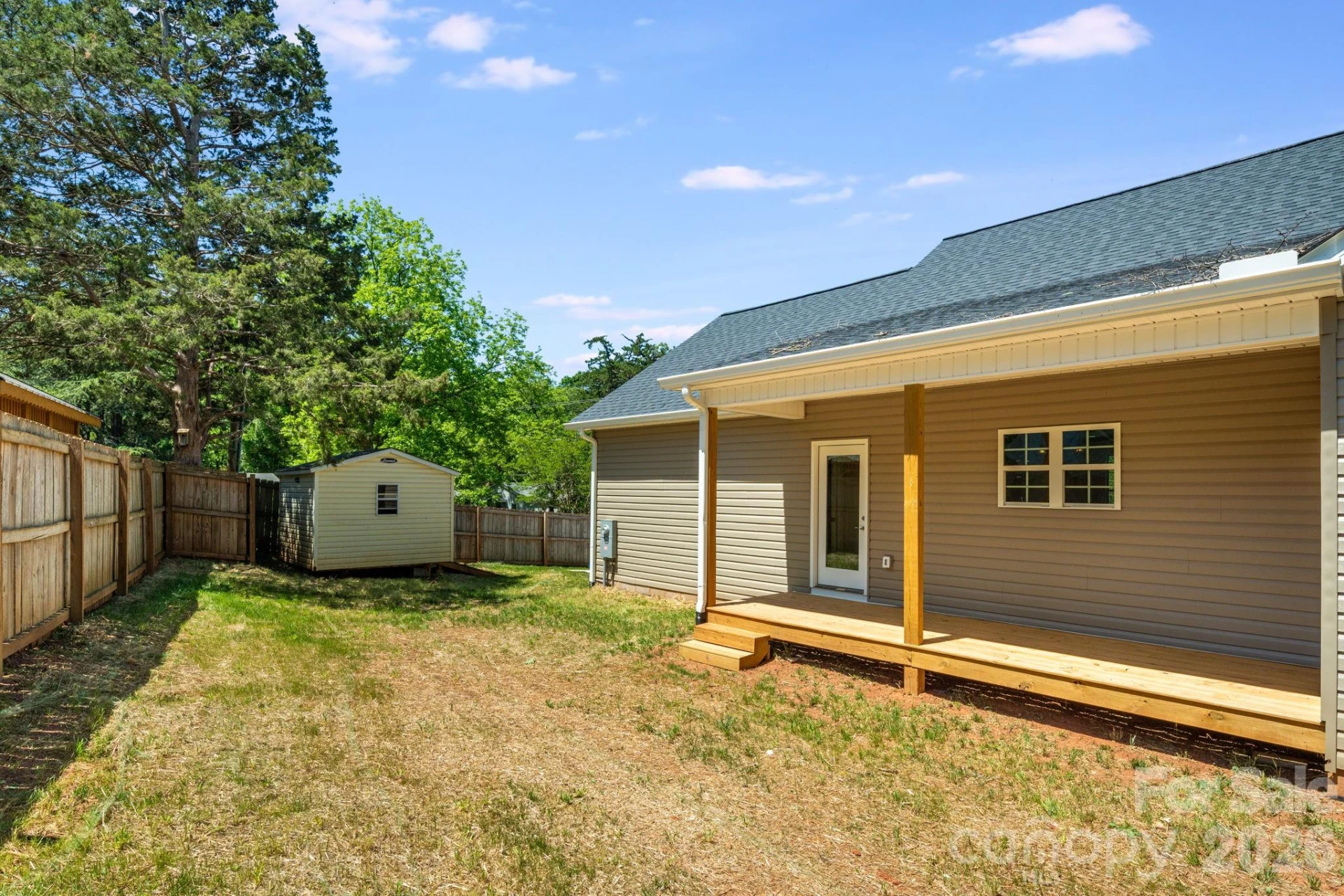 144 Georgia Avenue - Photo 29