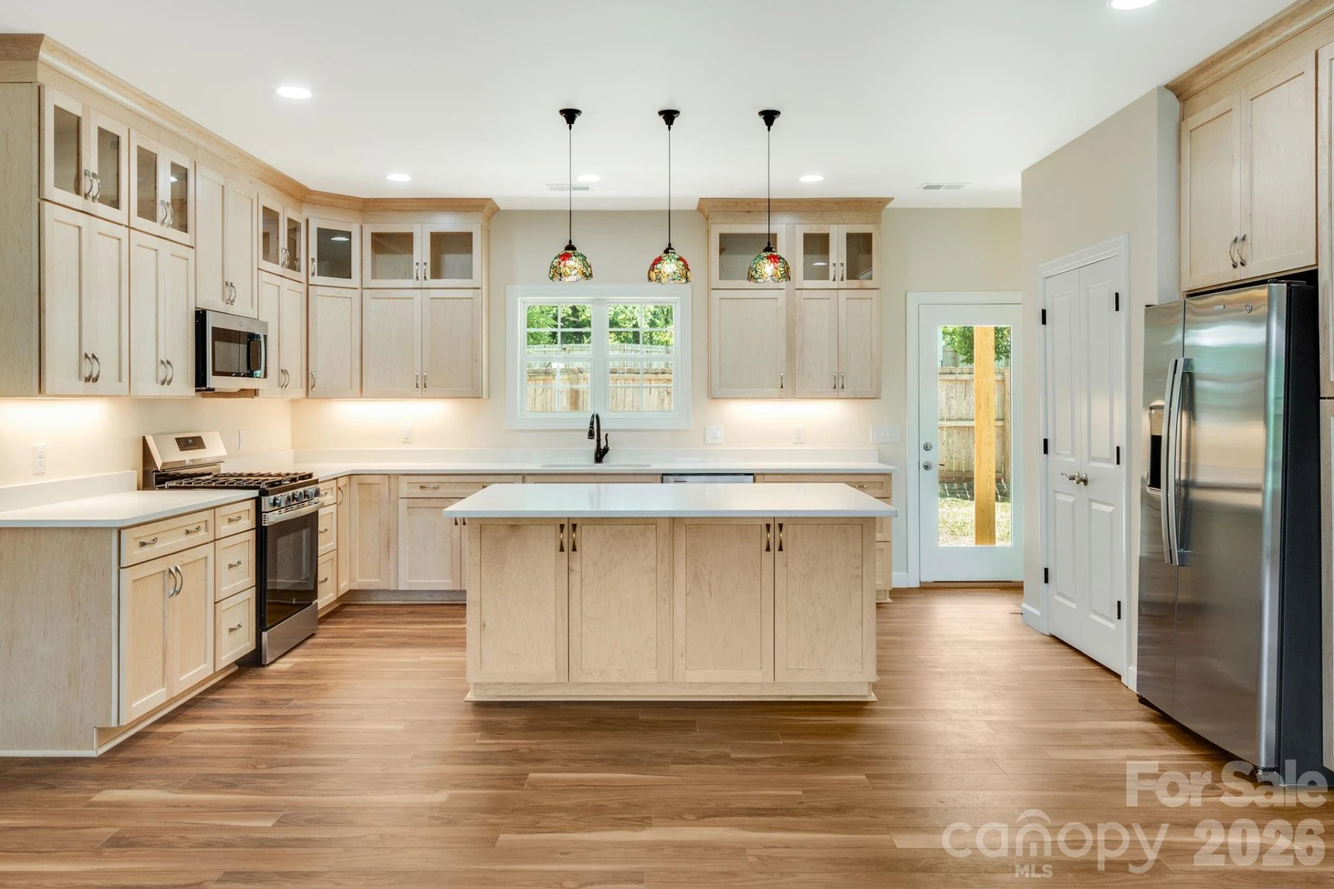 144 Georgia Avenue - Photo 8
