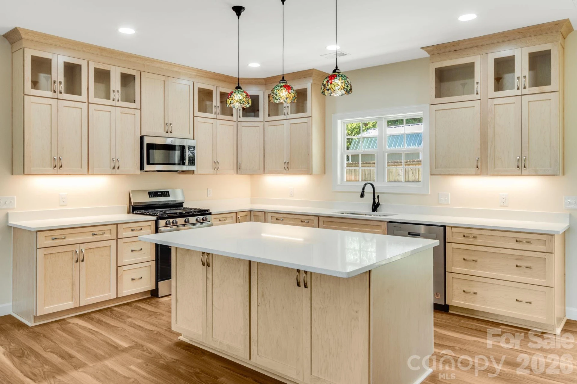 144 Georgia Avenue - Photo 10