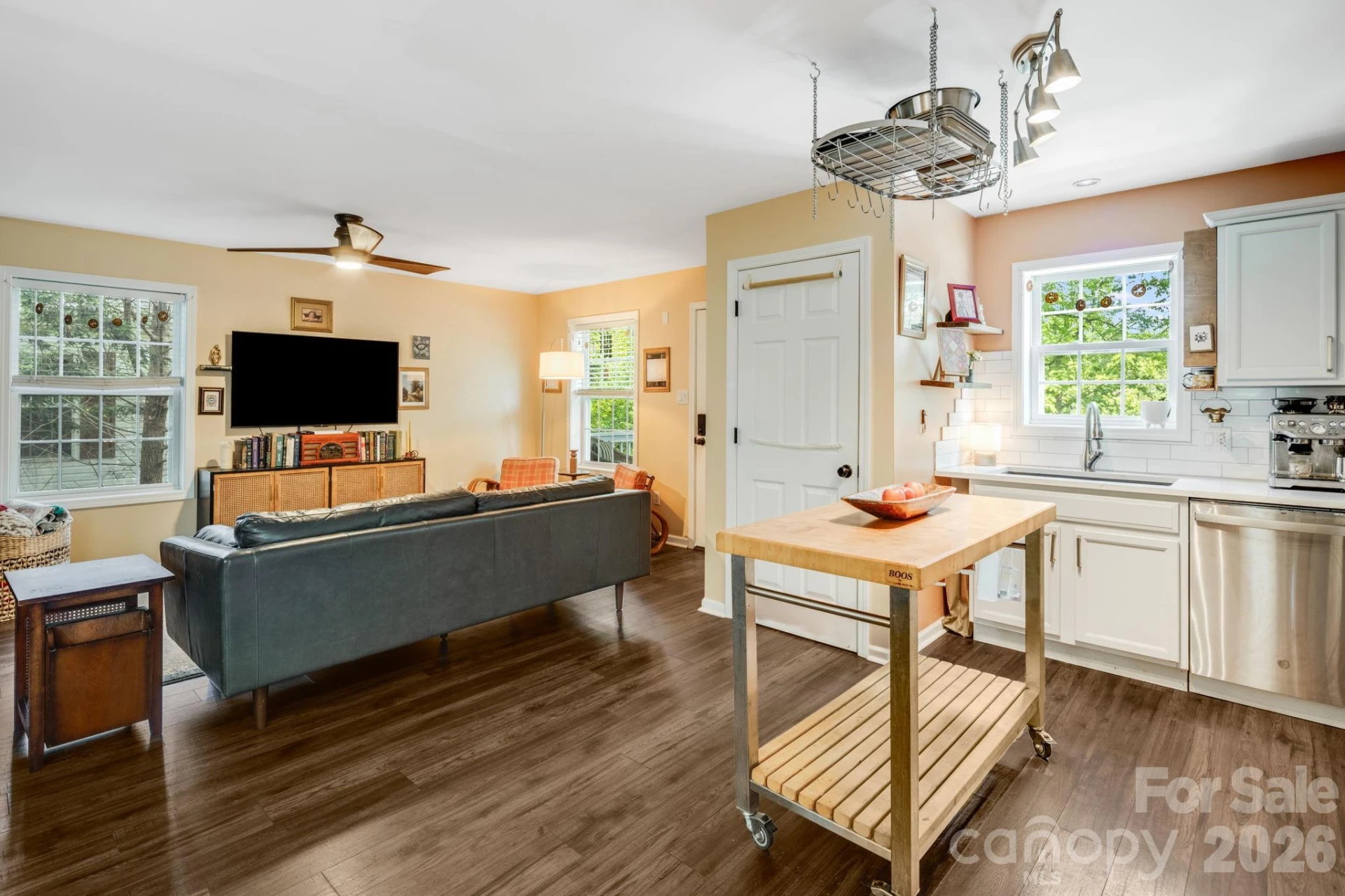 112 Shadowlawn Drive - Photo 10