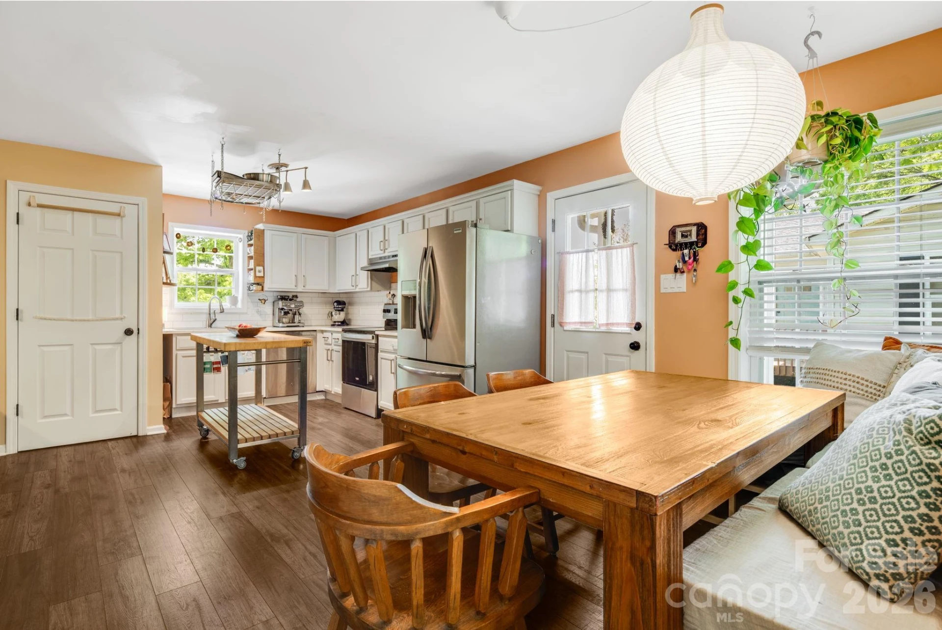 112 Shadowlawn Drive - Photo 14
