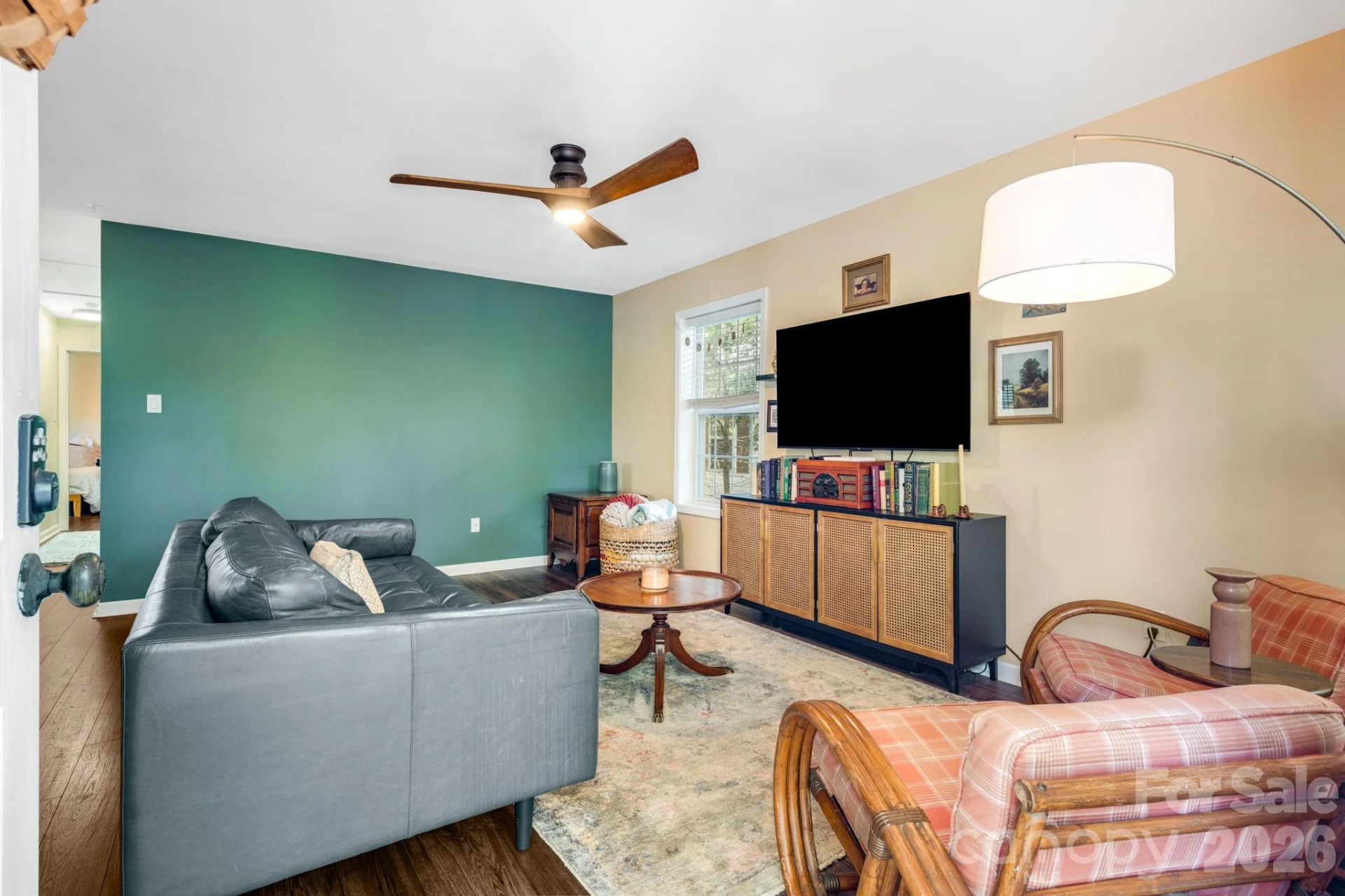 112 Shadowlawn Drive - Photo 4