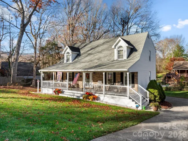 808 Lakey Gap Road