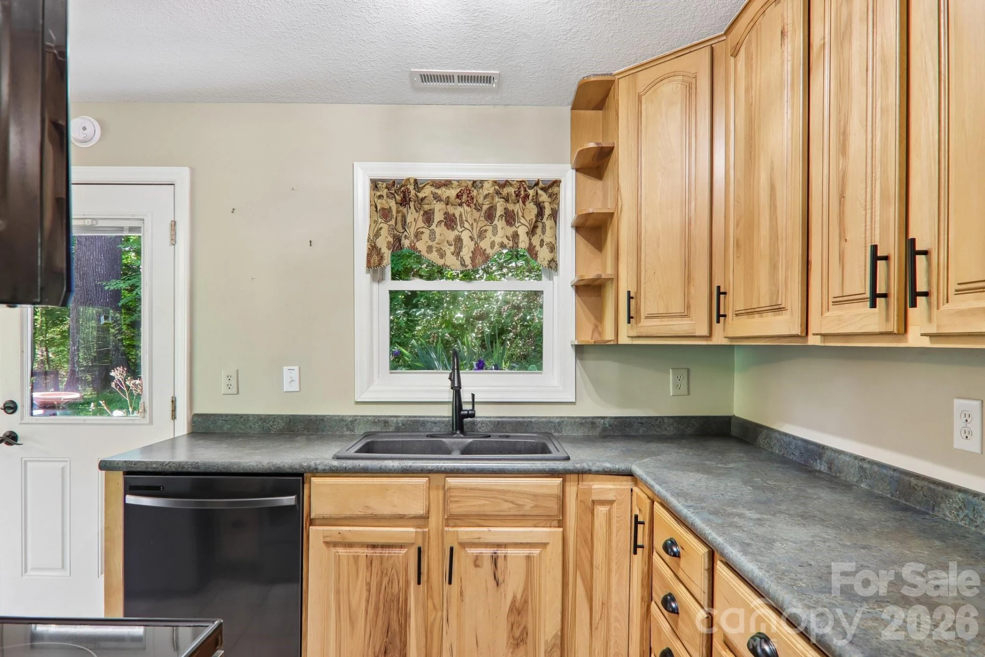 224 Highlands Loop - Photo 17