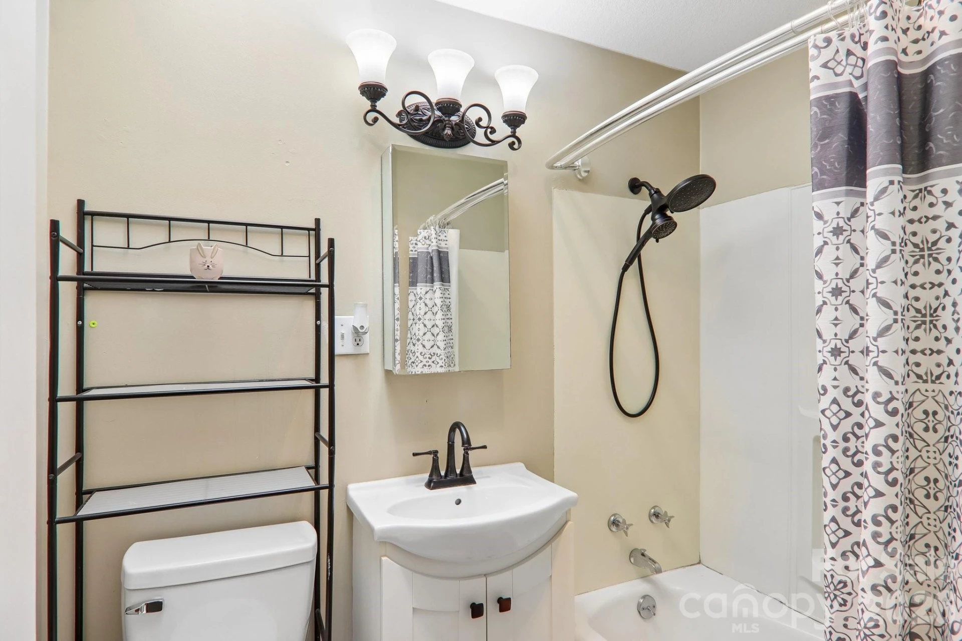 224 Highlands Loop - Photo 32
