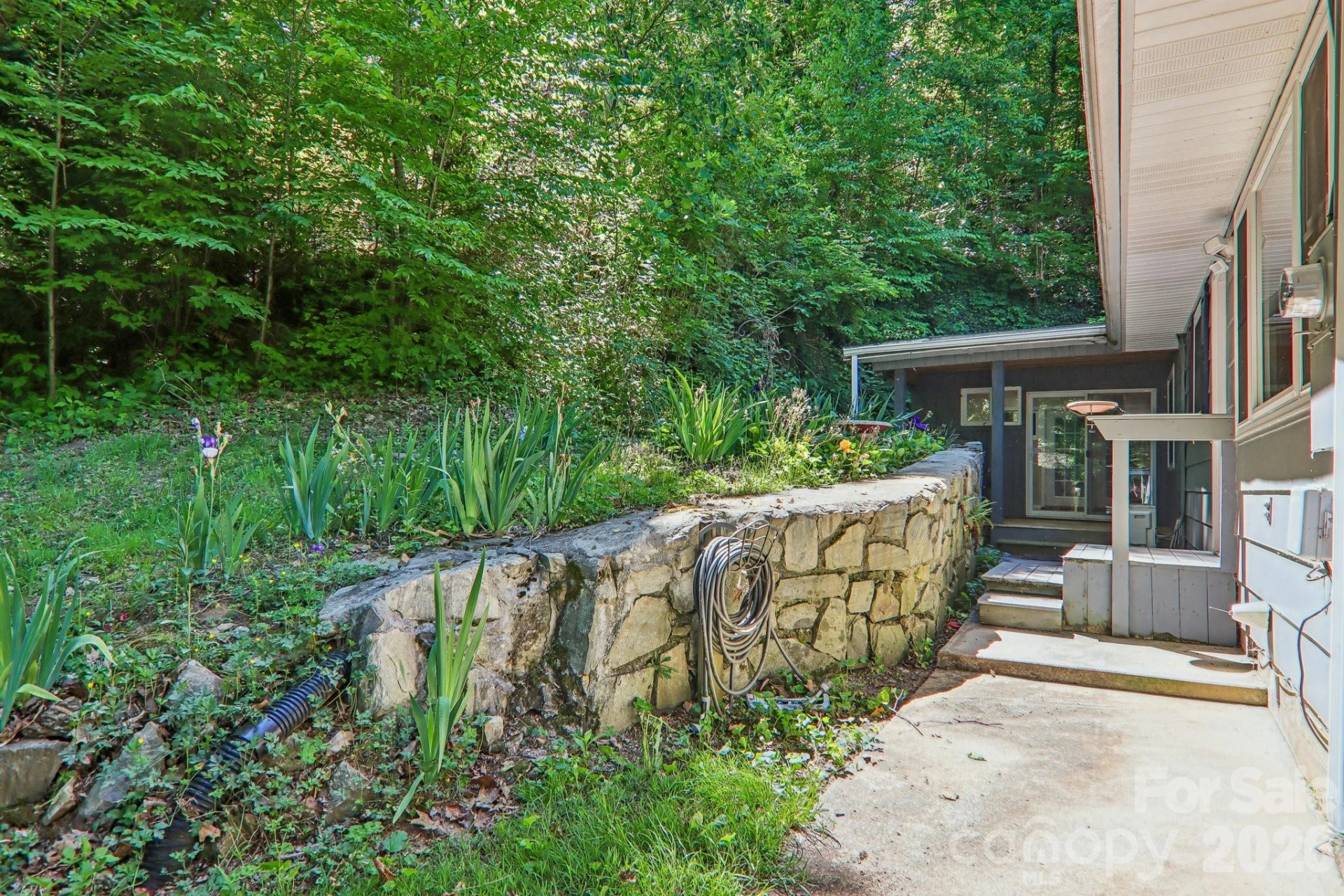 224 Highlands Loop - Photo 33