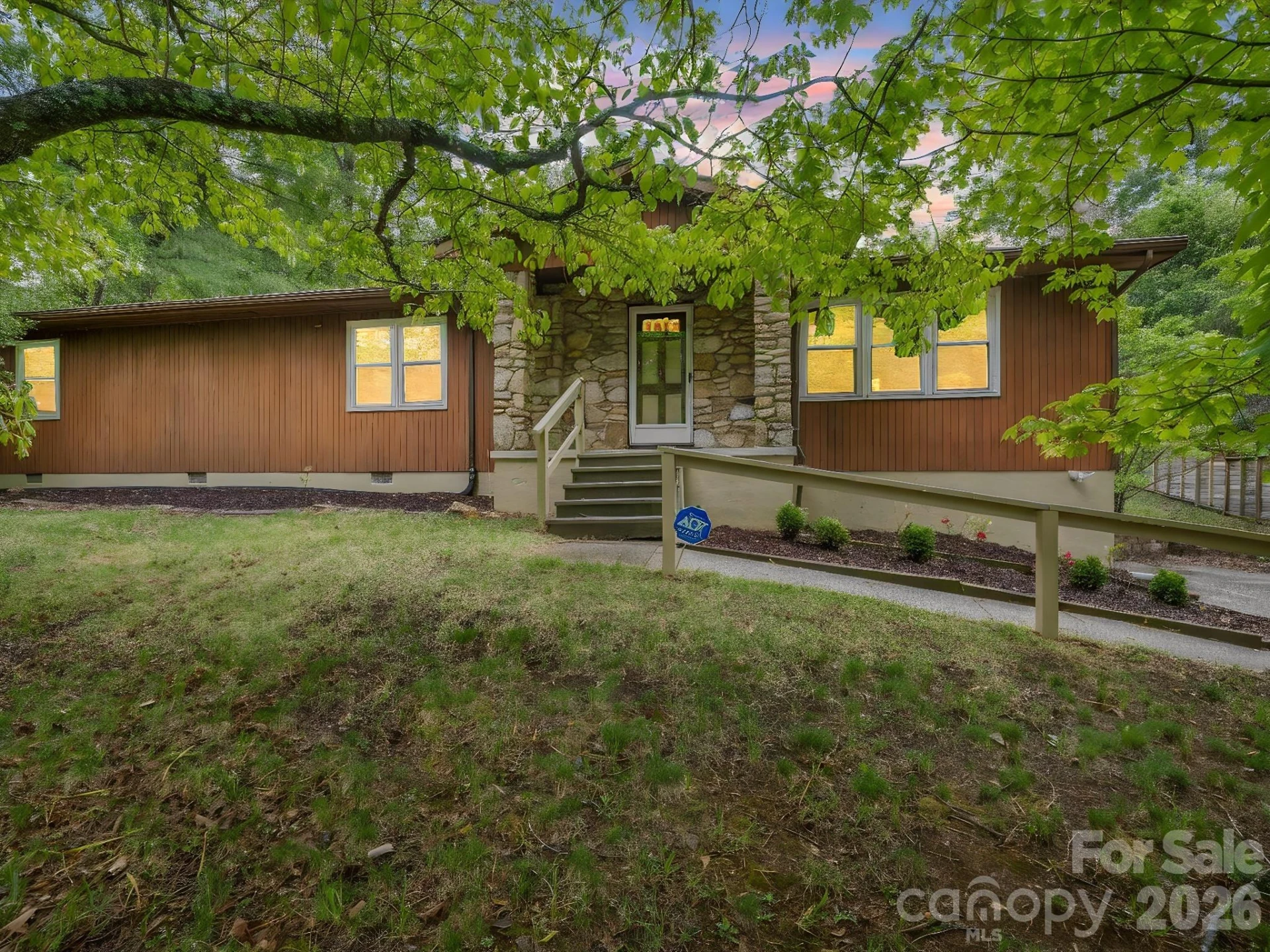 11 Deer Run Drive