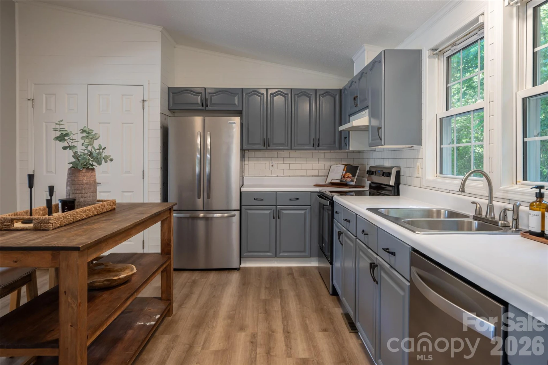 19 Sycamore Street - Photo 12
