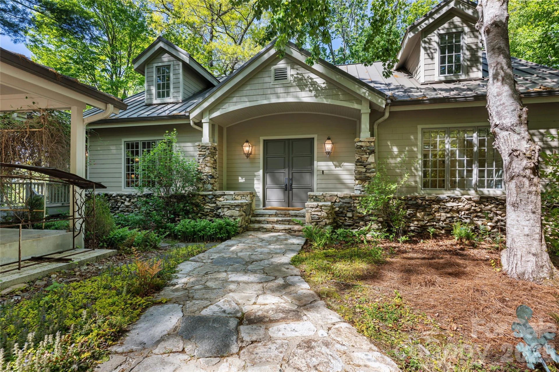 1957 Cold Mountain Road