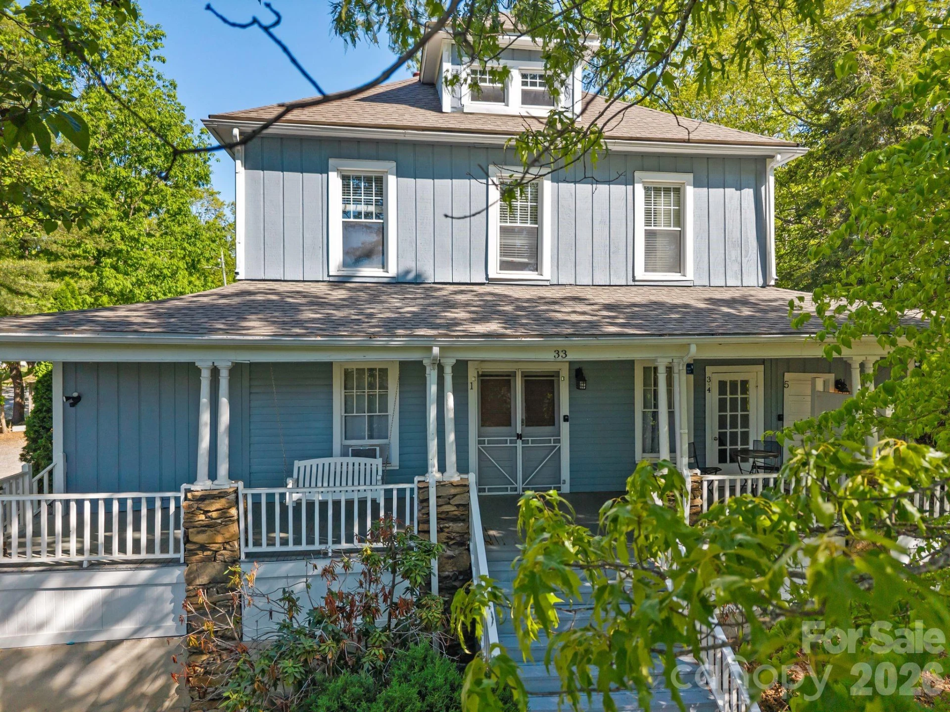 33 Vance Avenue - Photo 2