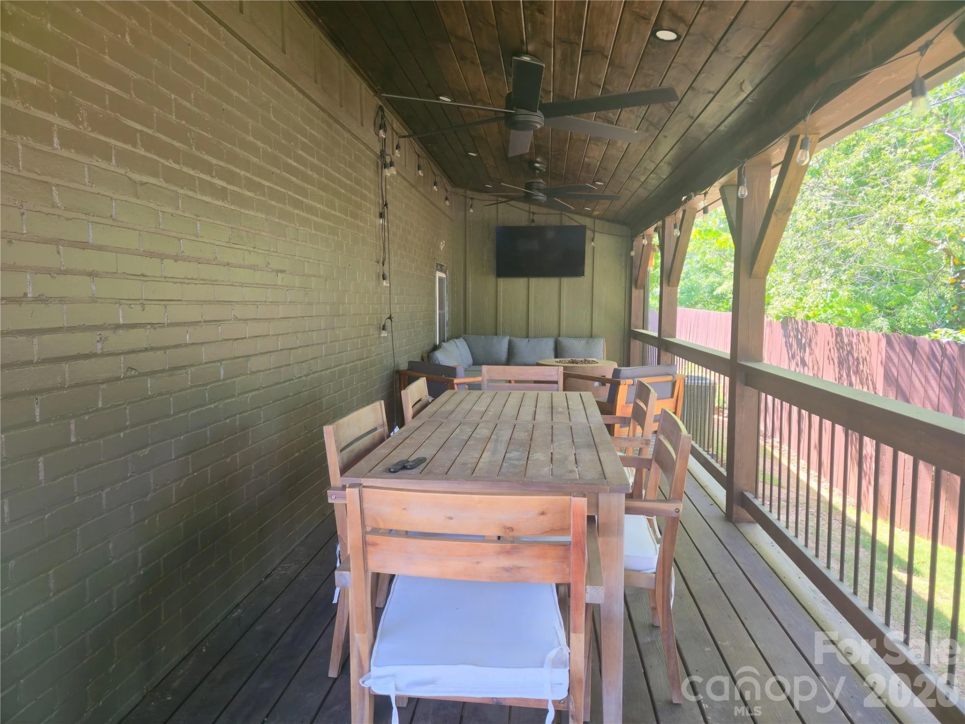 152 Florida Avenue - Photo 7