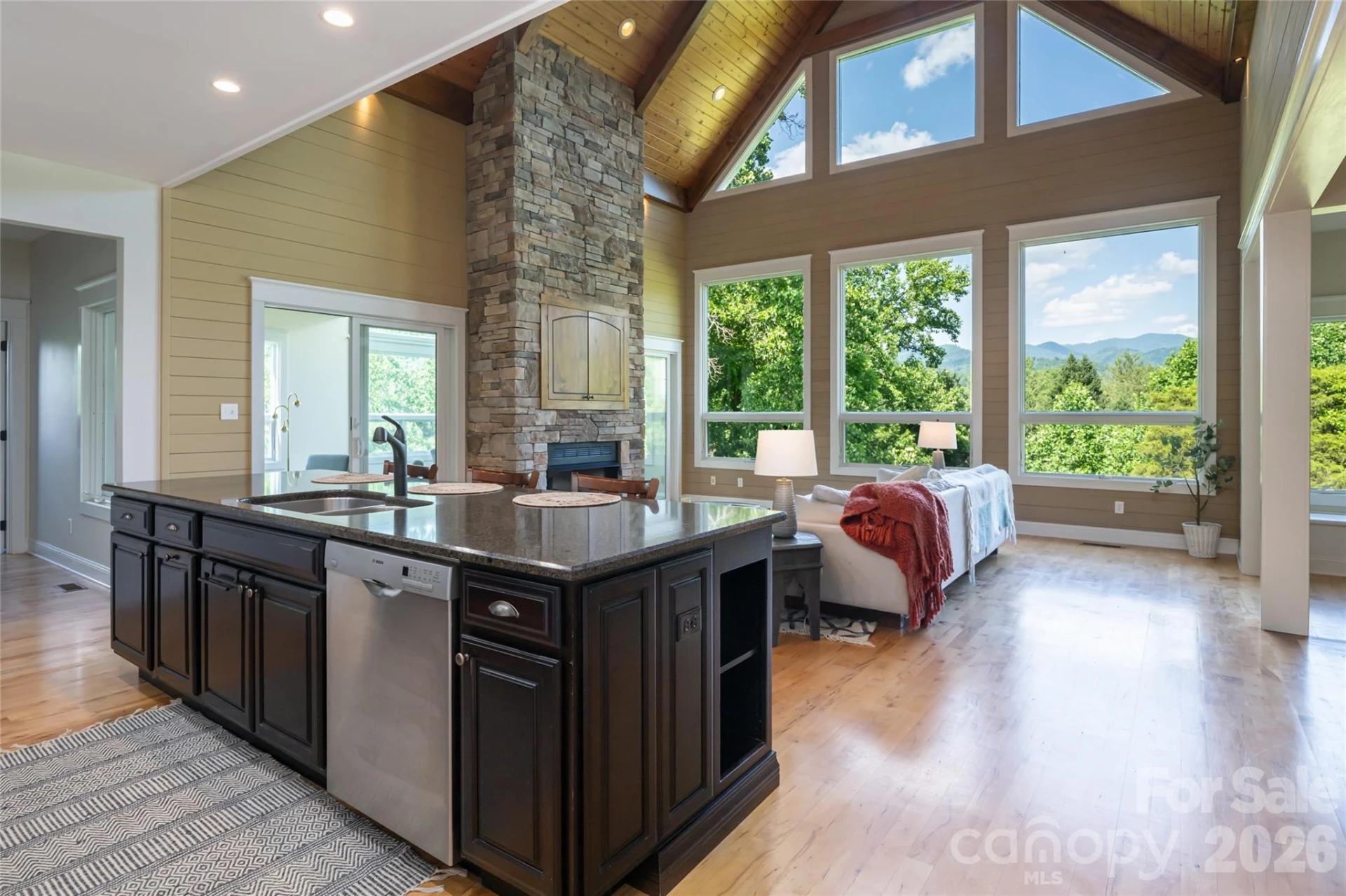 33 Bridle Path Drive - Photo 8