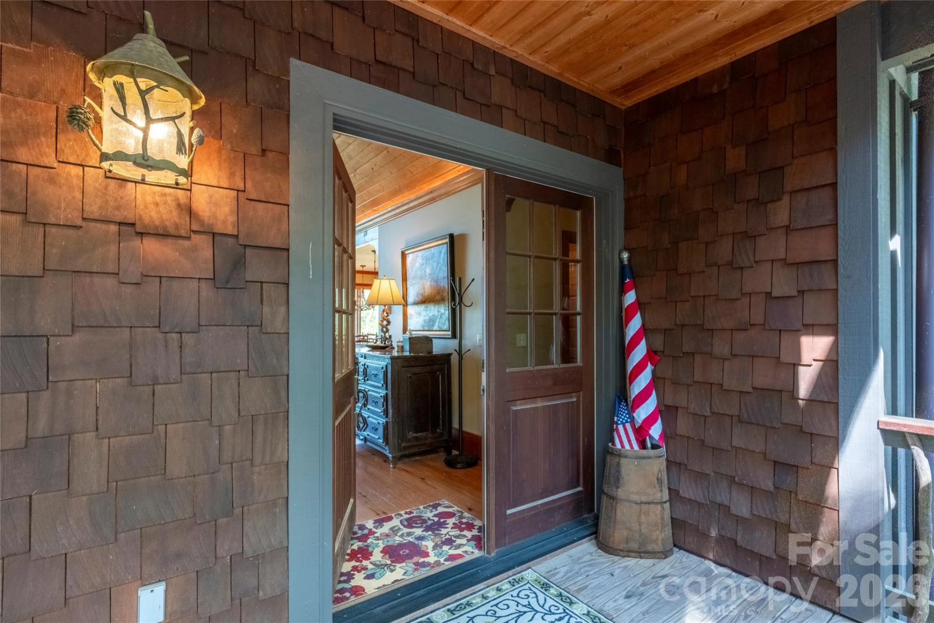 601 Hawk Mountain Road - Photo 2