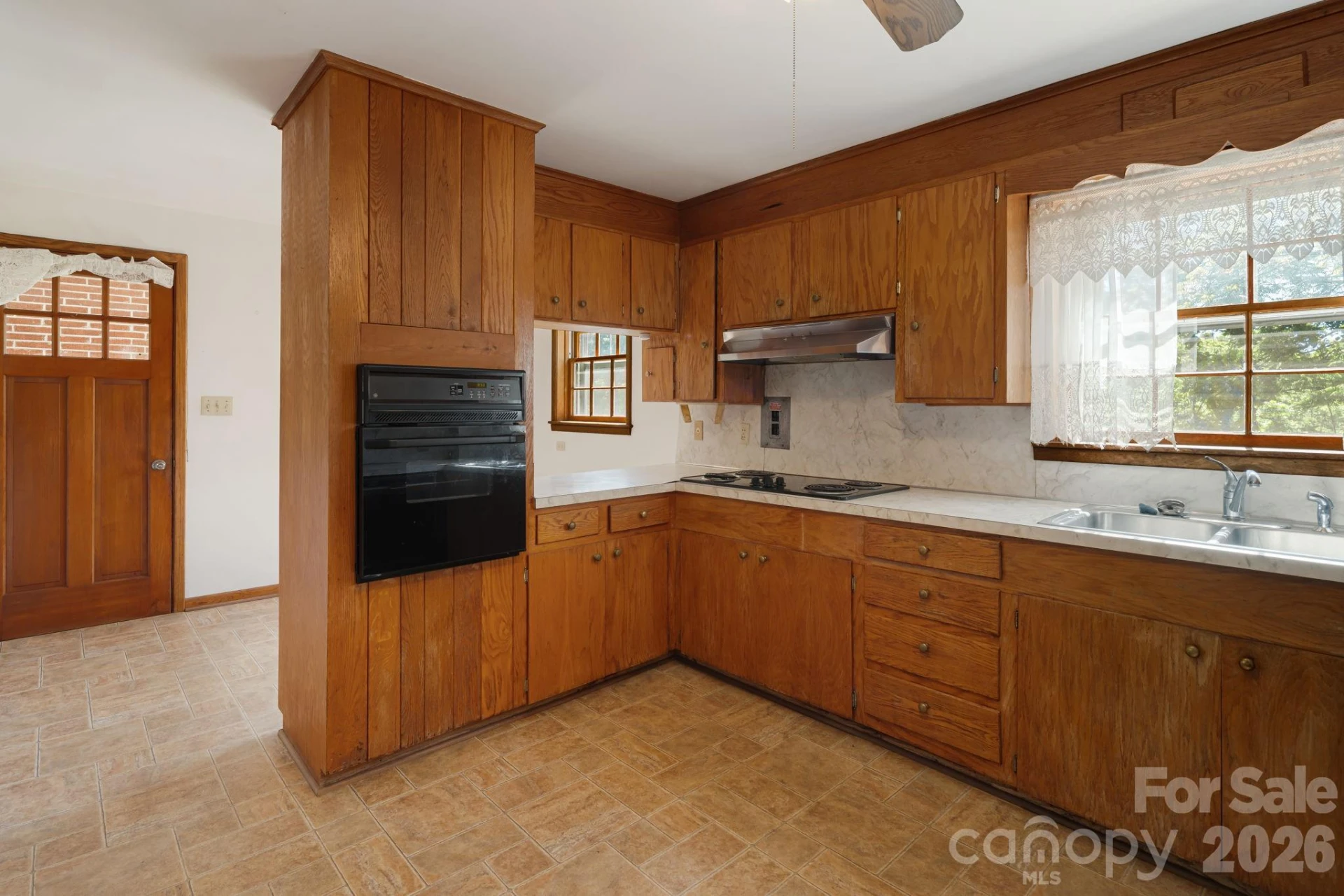 284 Chestnut Street - Photo 12