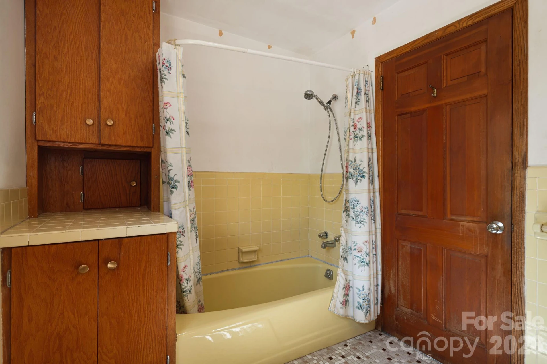 284 Chestnut Street - Photo 15