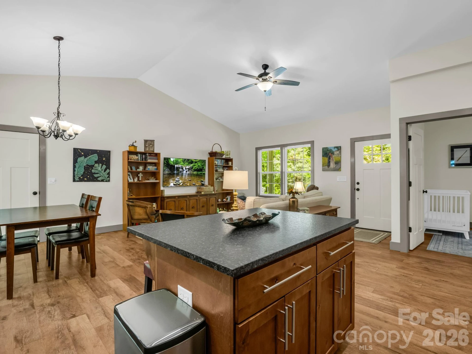 135 Half Moon Lane - Photo 20