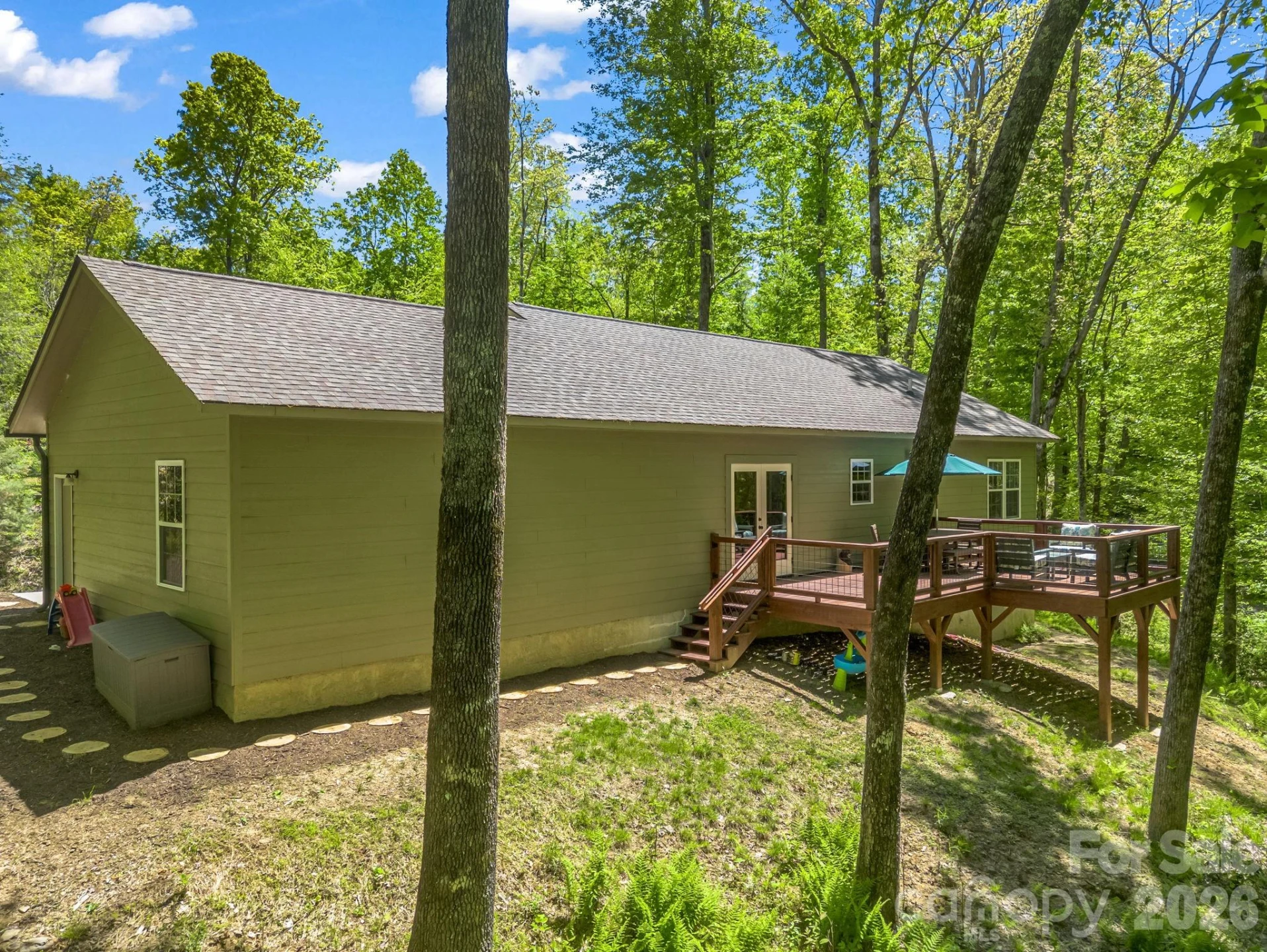 135 Half Moon Lane - Photo 8
