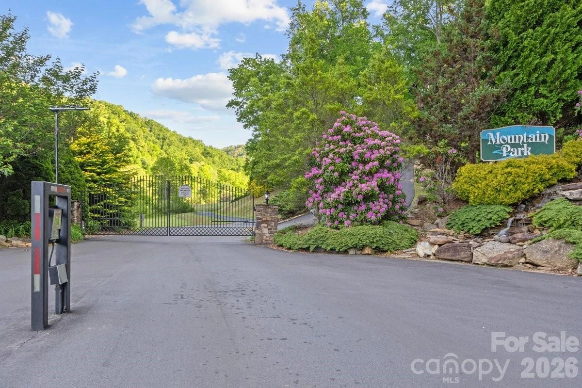 52 Mountain Park Drive - Photo 48