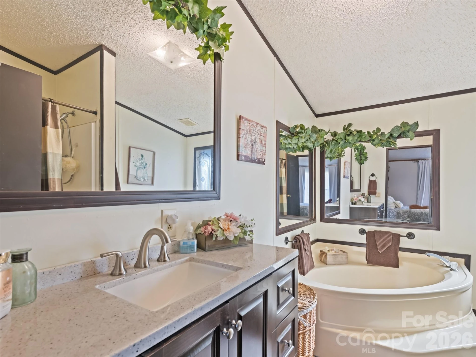 136 Peaceful Valley Drive - Photo 22