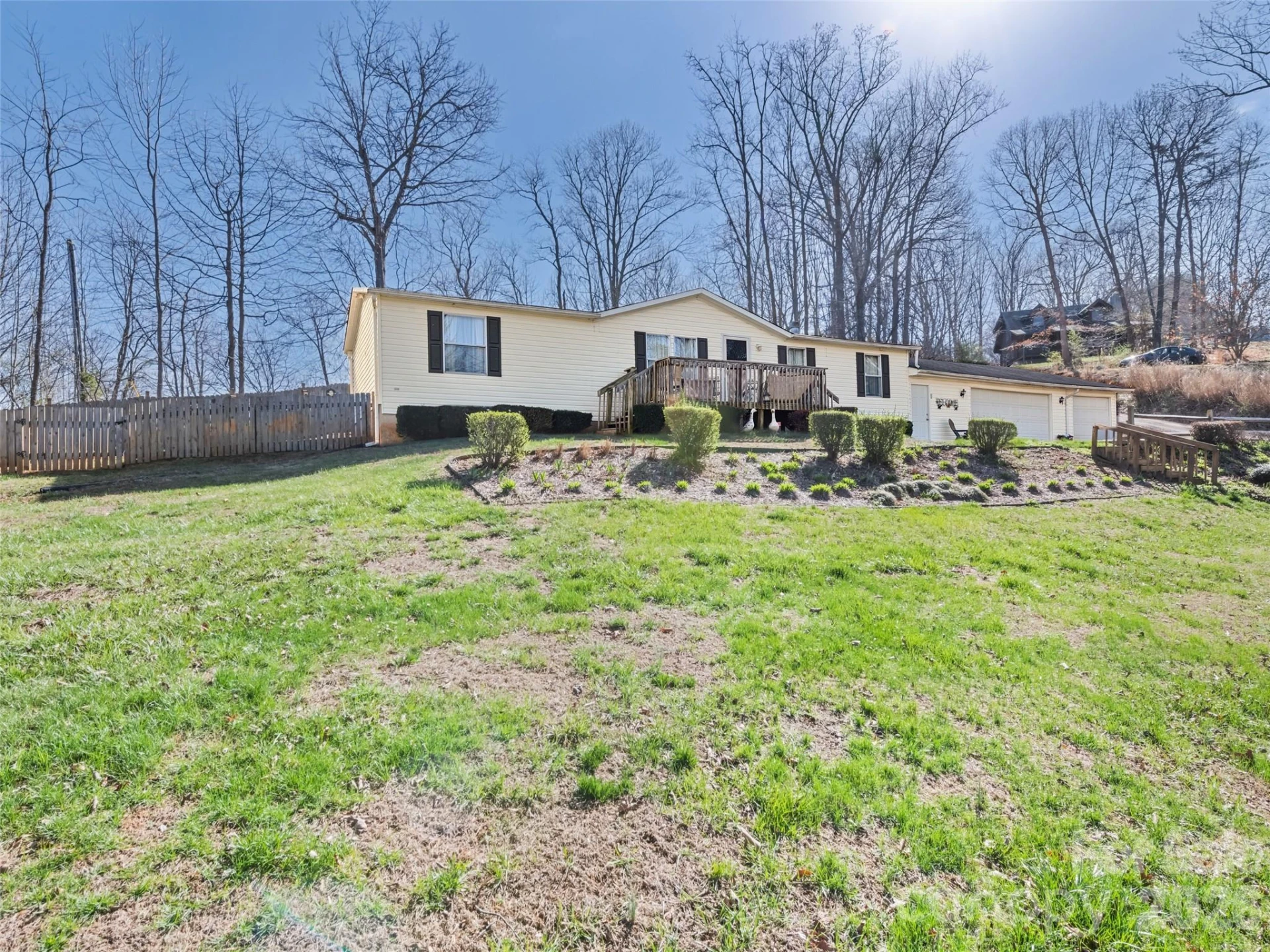 136 Peaceful Valley Drive - Photo 4