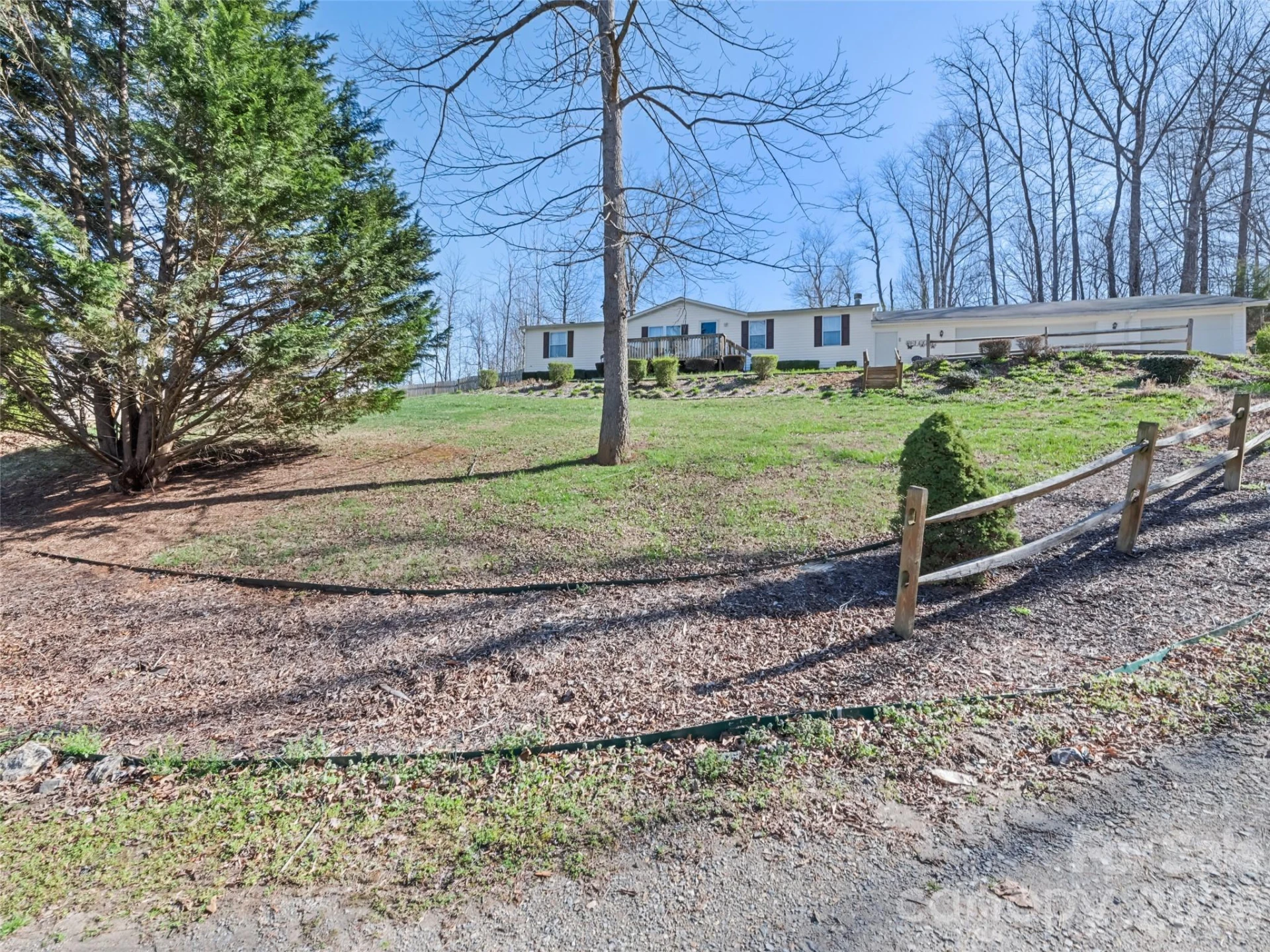 136 Peaceful Valley Drive - Photo 5
