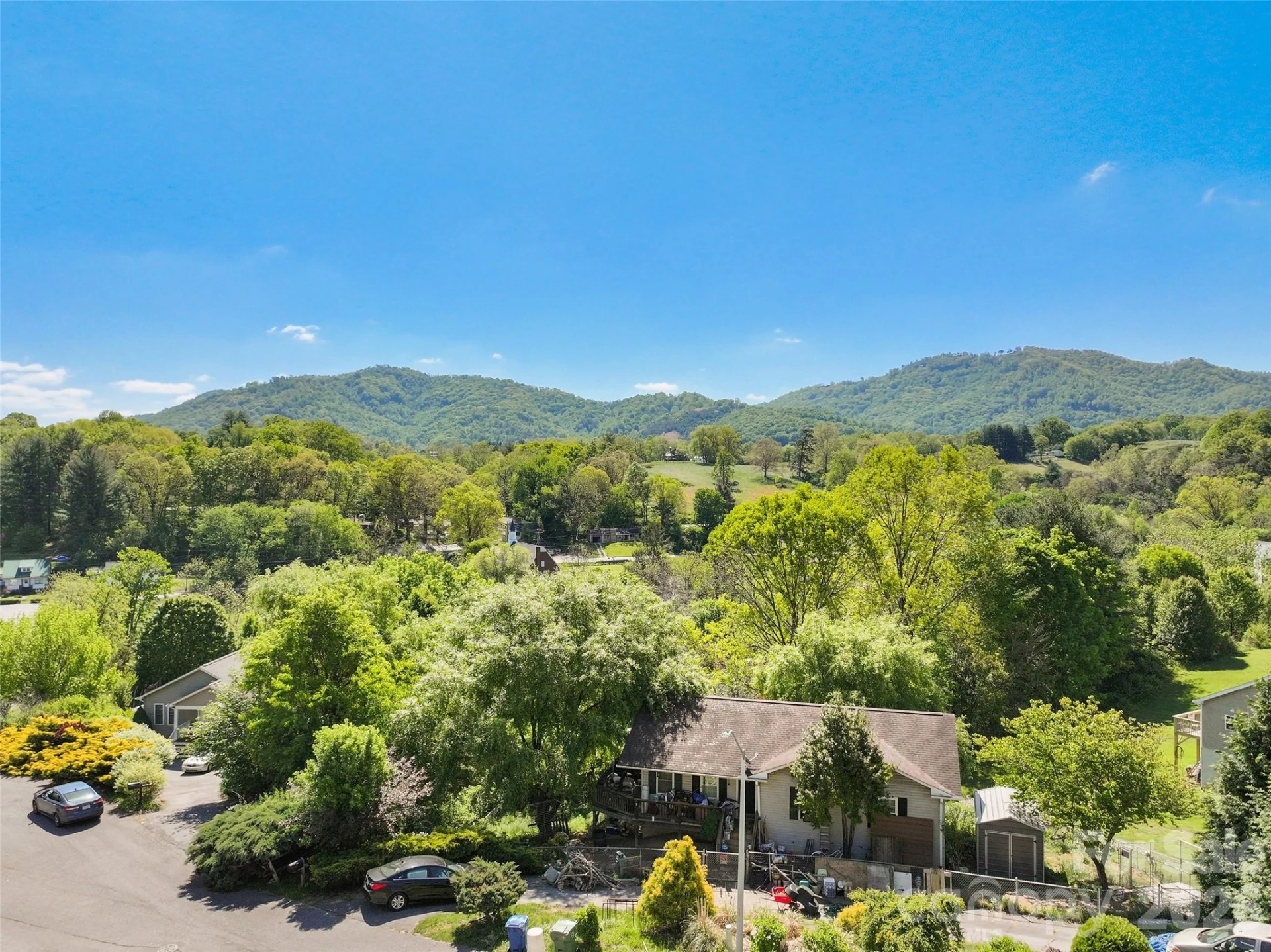 373 Barefoot Ridge - Photo 6