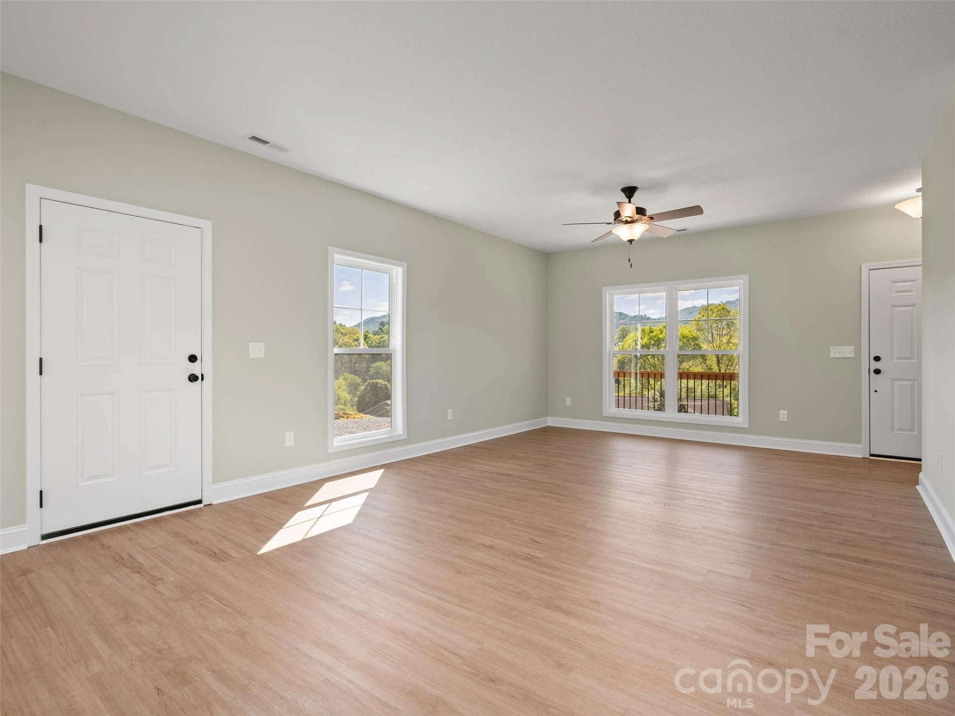 373 Barefoot Ridge - Photo 10