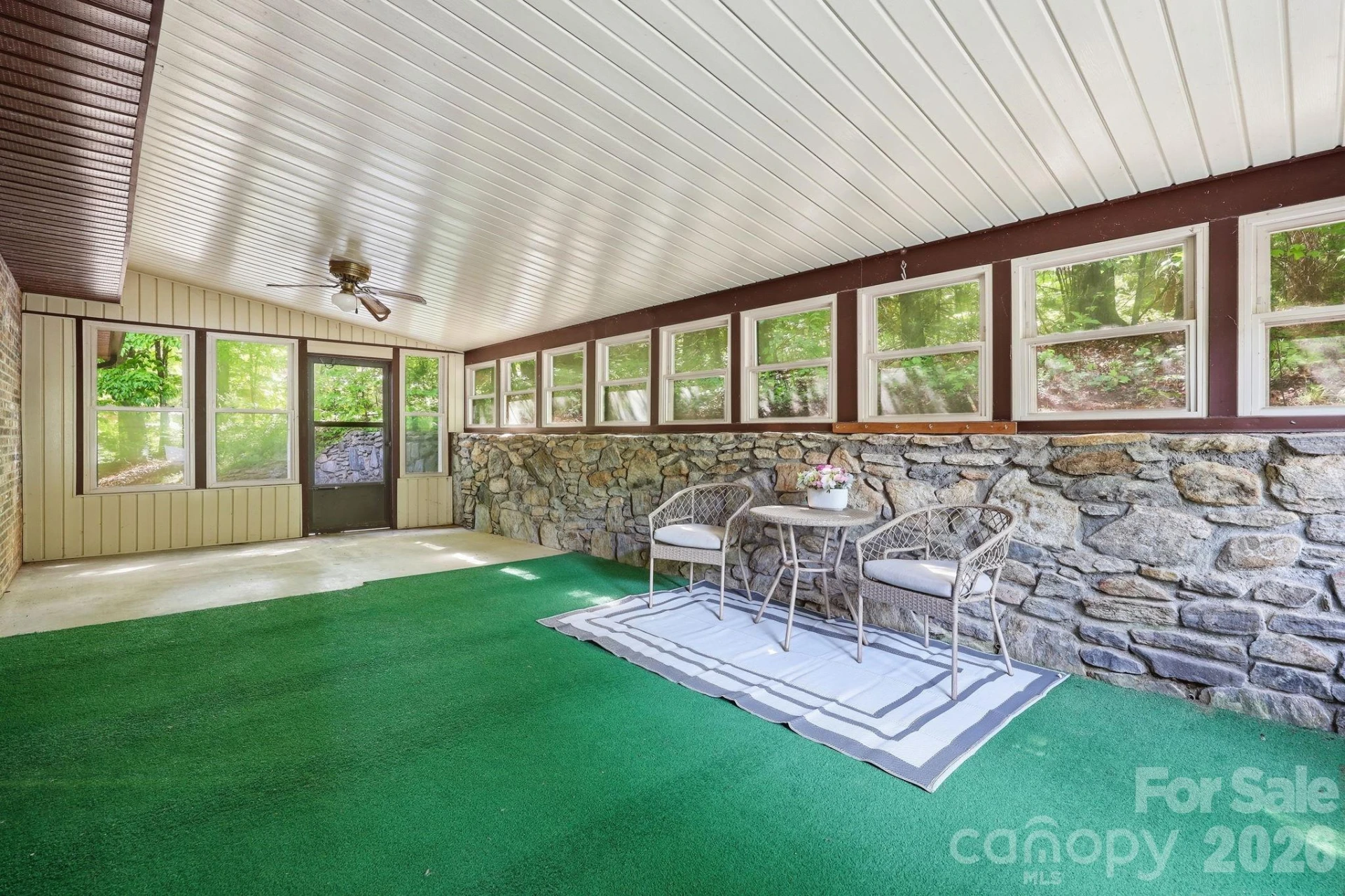 1 Mountain Heritage Place - Photo 17