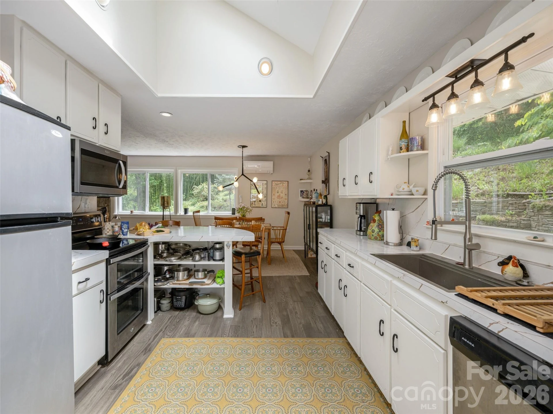 411 Patton Mountain Road - Photo 13