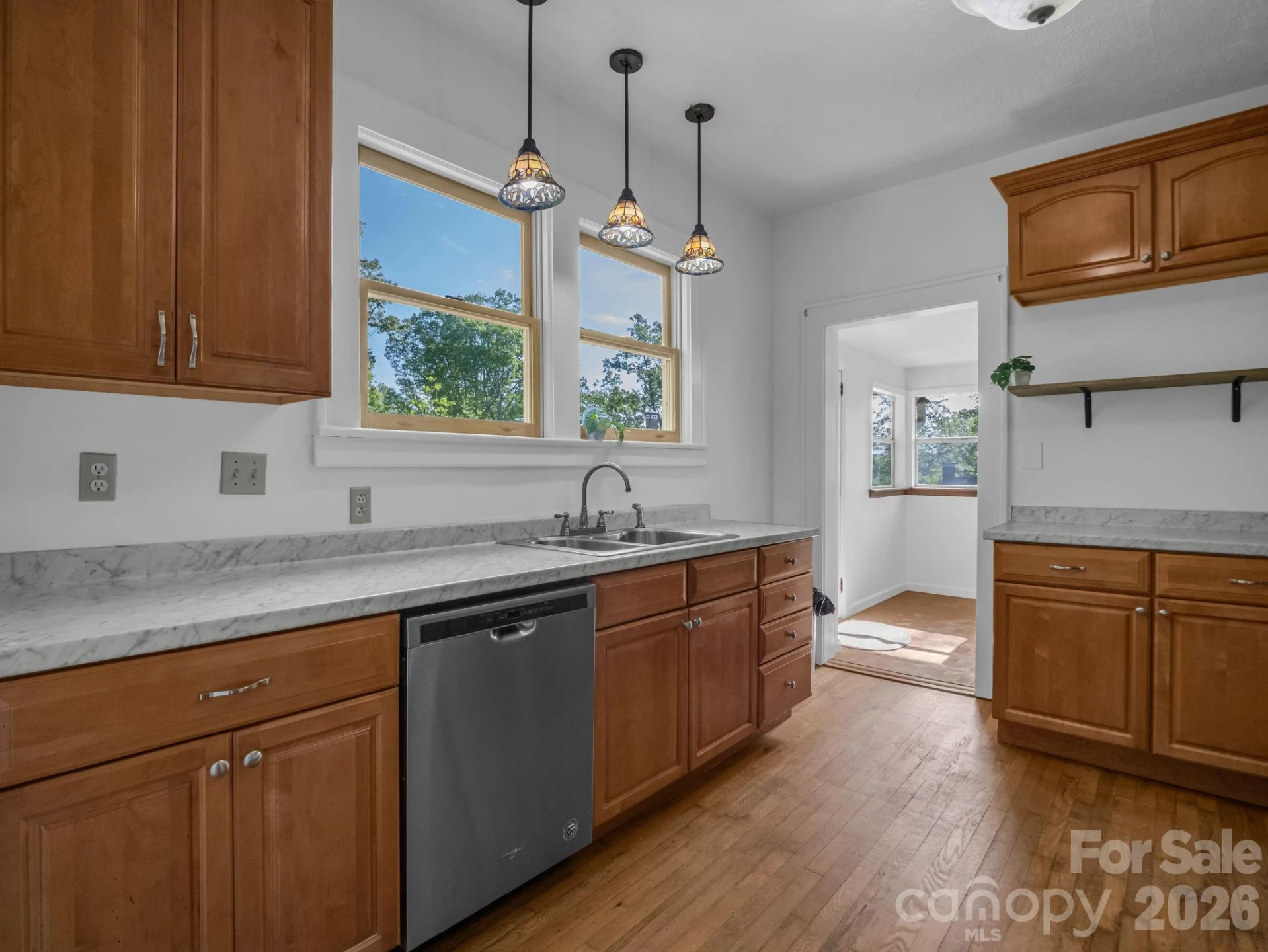 1534 Kensington Road - Photo 17