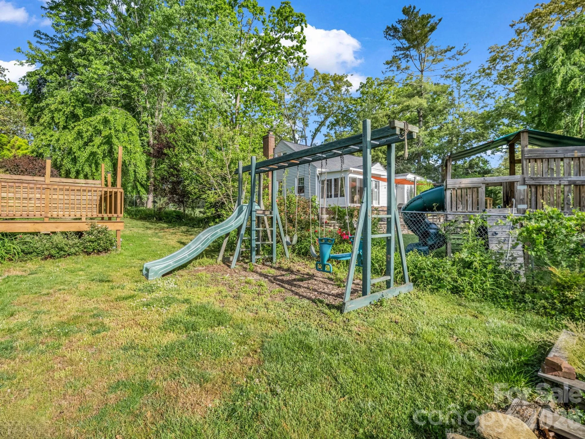 1534 Kensington Road - Photo 40