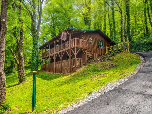 154 Cedarwood Drive