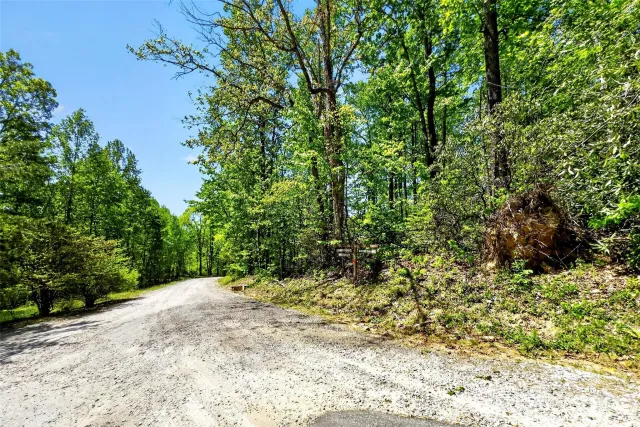 7 Gateway Parkway