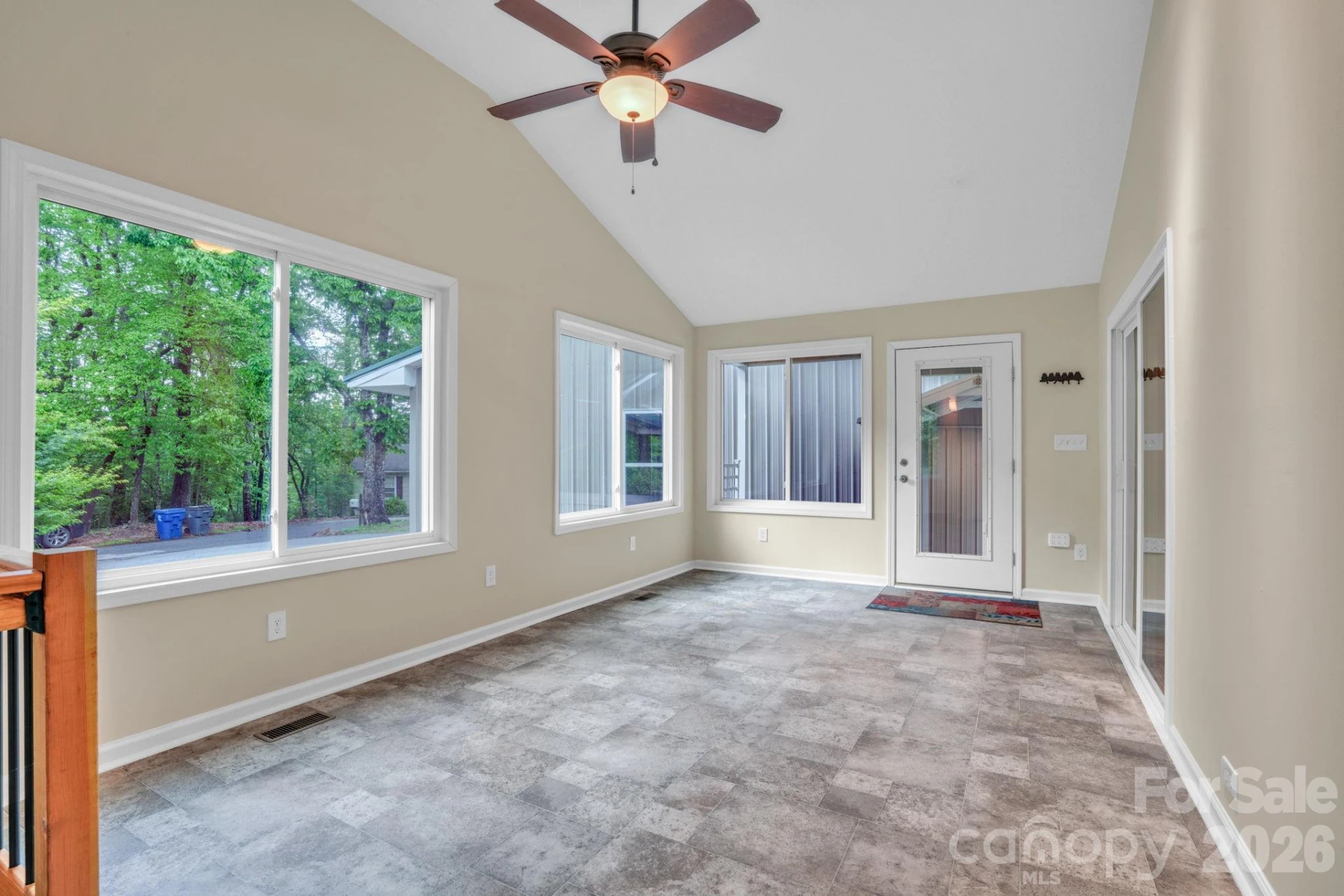 189 Friendly Circle - Photo 22