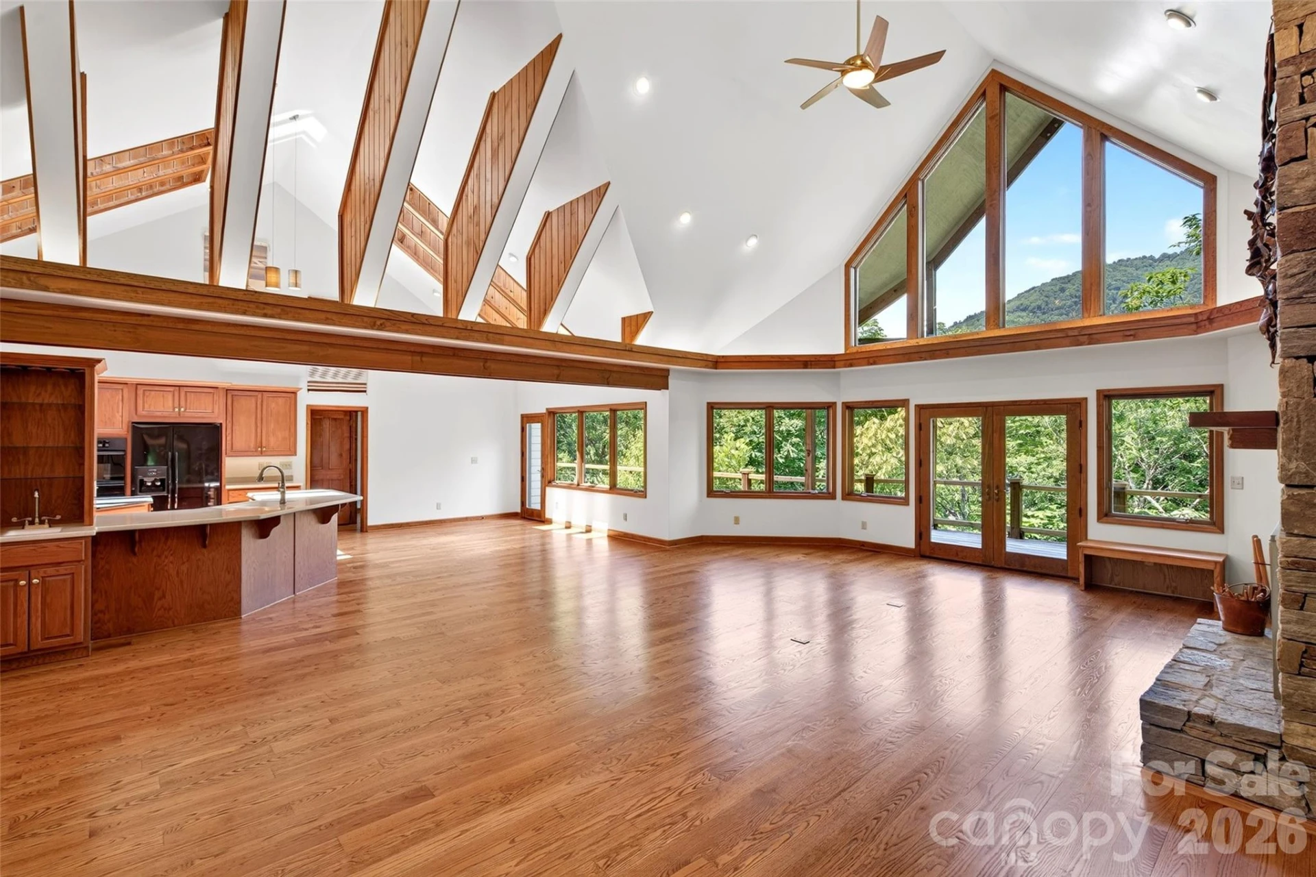 117 Shenandoah Terrace - Photo 5