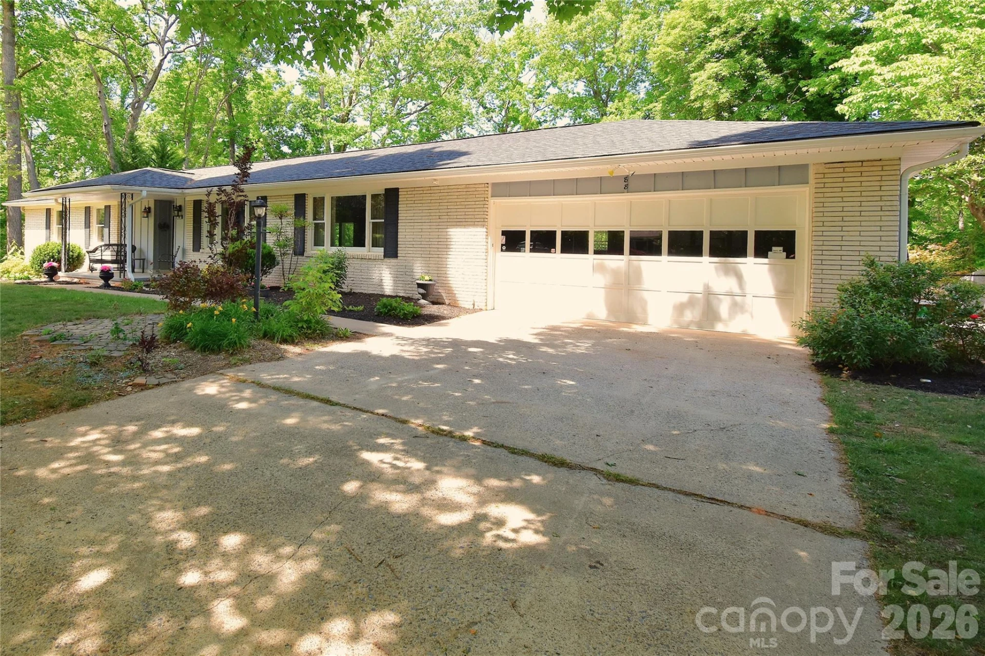 88 Botany Drive - Photo 2