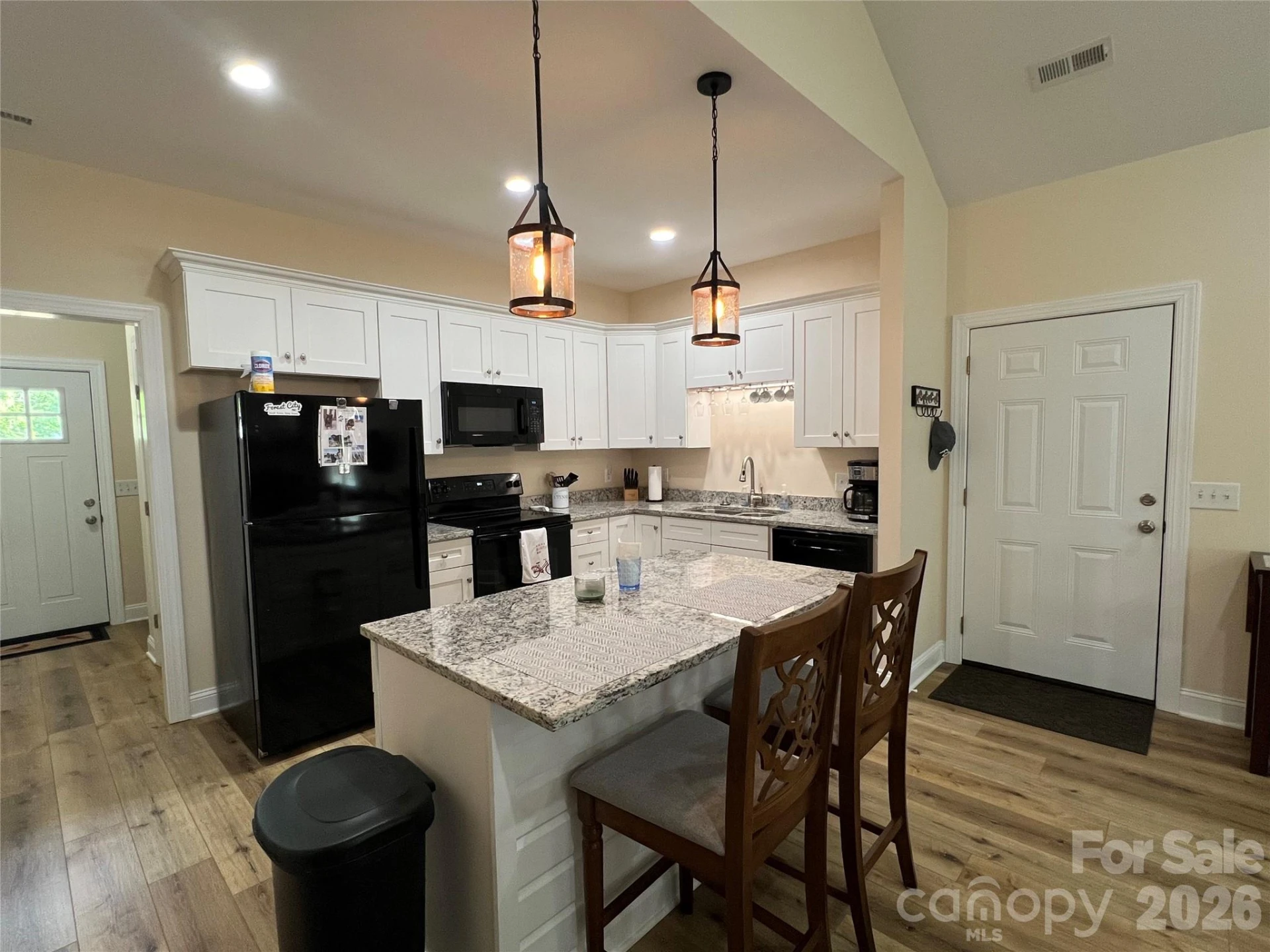 162 Red Oak Drive - Photo 5