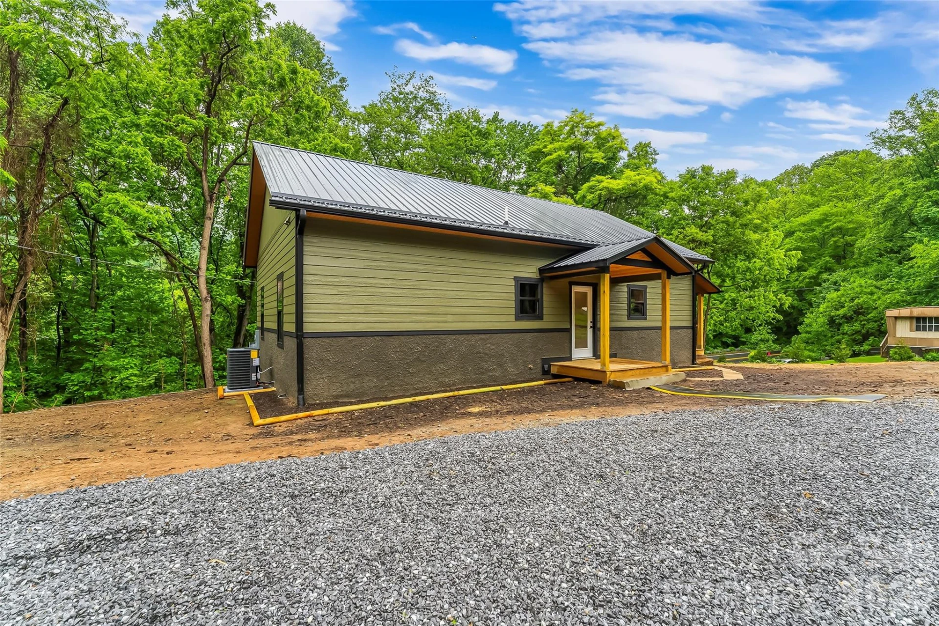 1737 Newfound Road - Photo 40