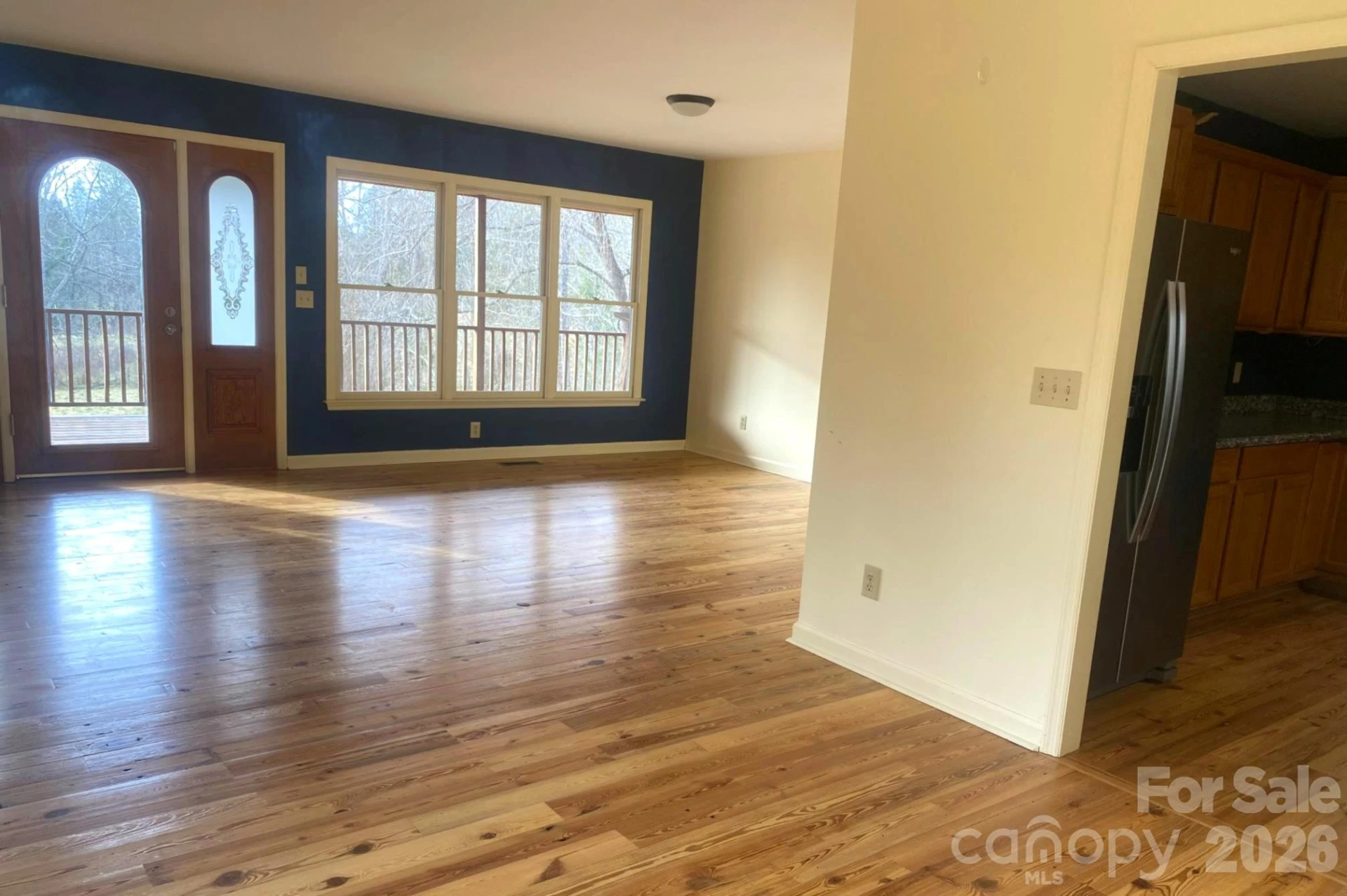 3205 Collinsville Road - Photo 14