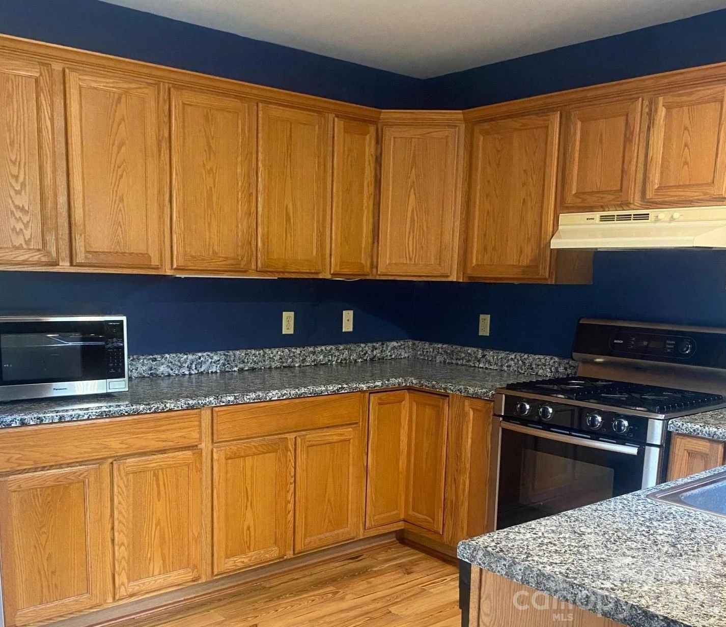 3205 Collinsville Road - Photo 17
