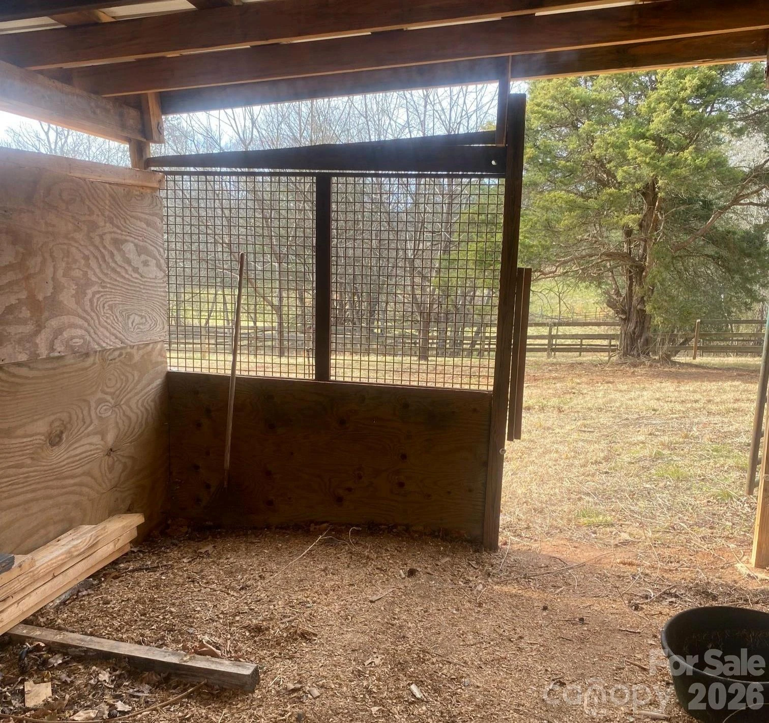 3205 Collinsville Road - Photo 25