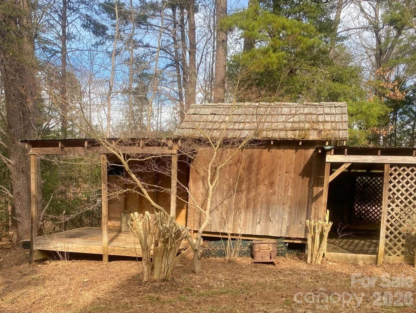 3205 Collinsville Road - Photo 27