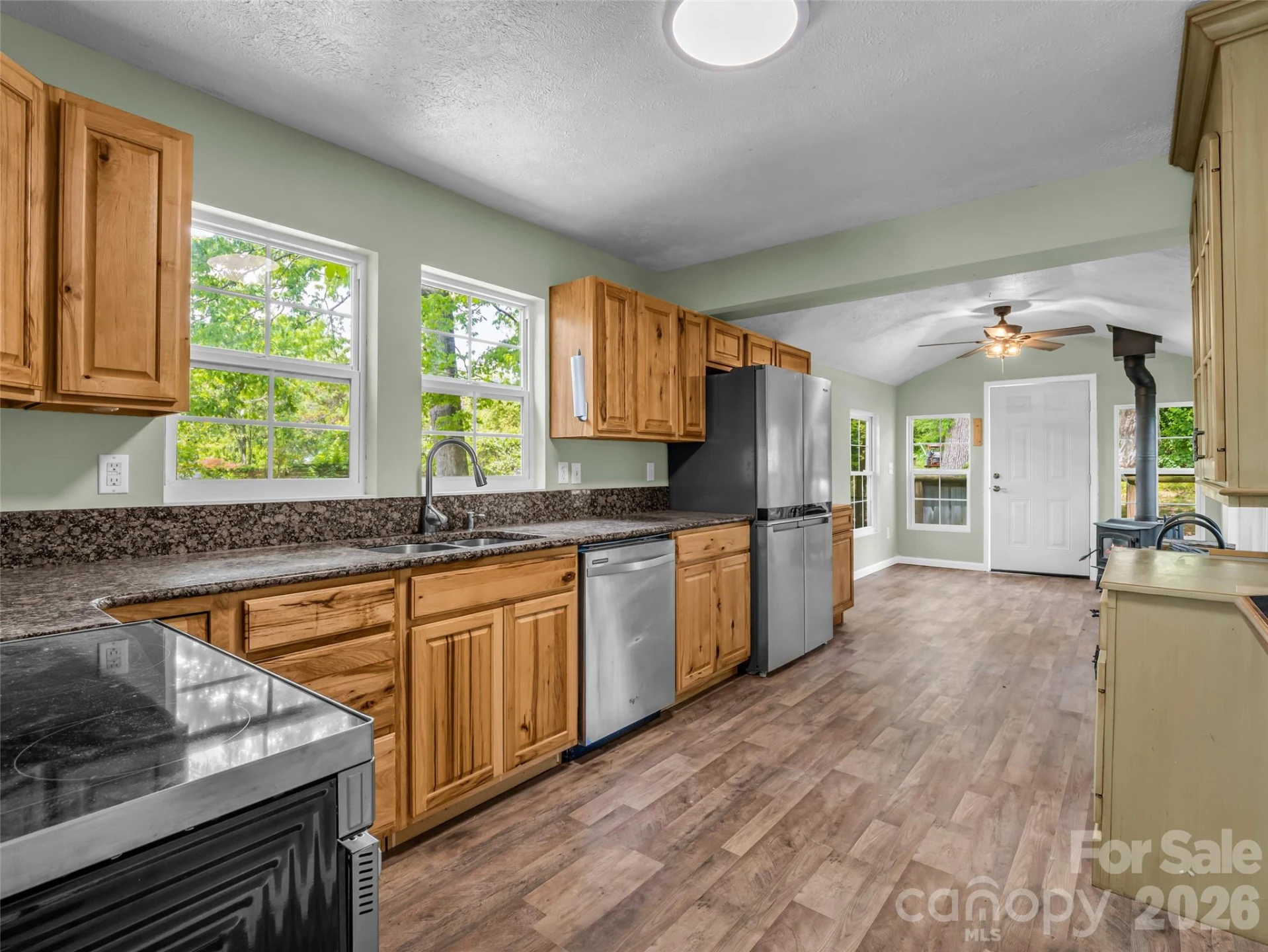 1916 Old Spartanburg Road - Photo 14