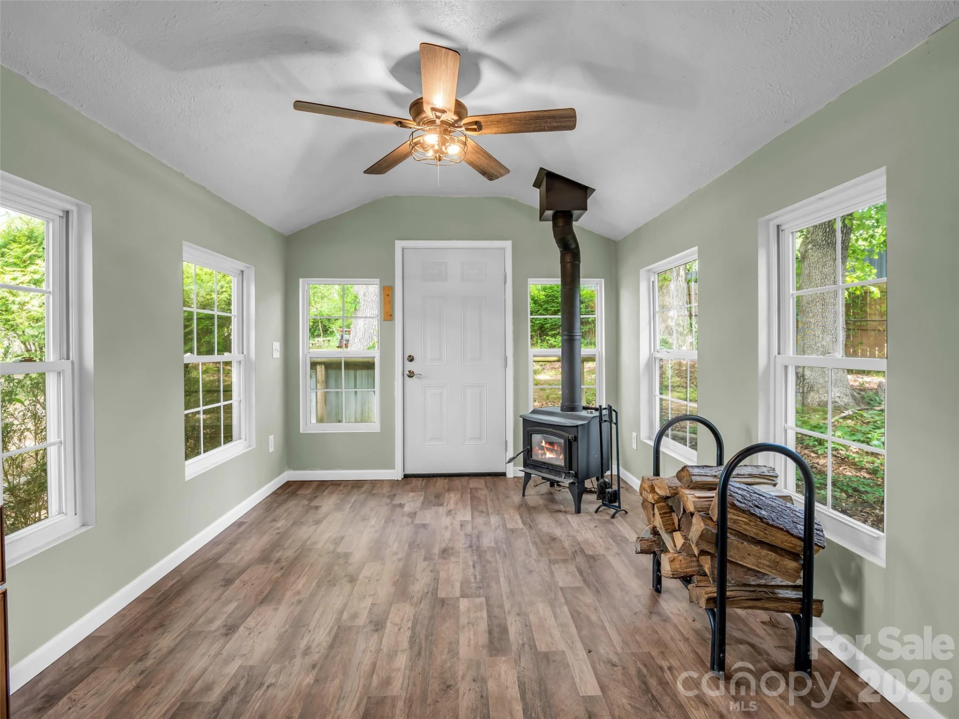 1916 Old Spartanburg Road - Photo 17