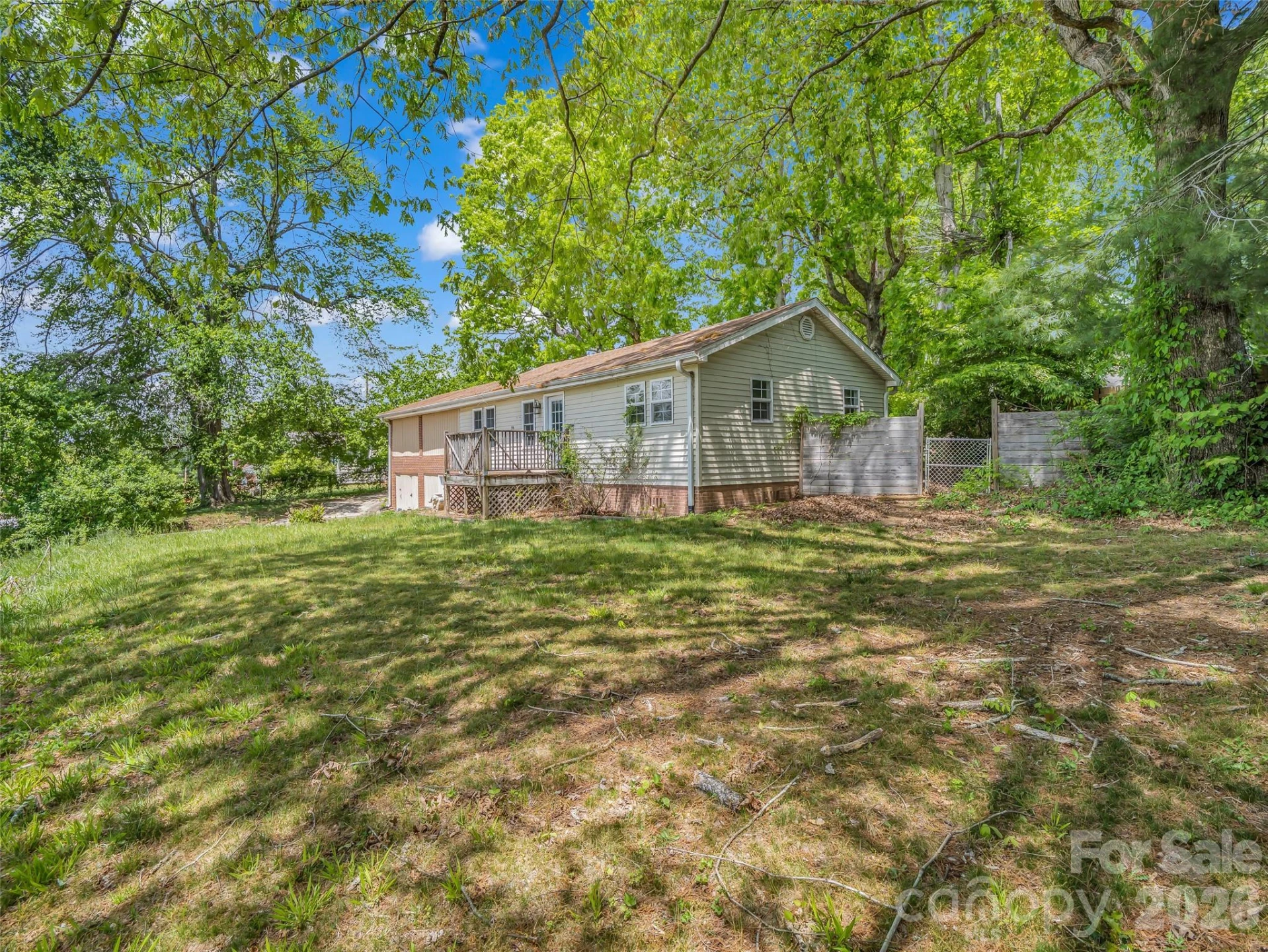 1916 Old Spartanburg Road - Photo 3