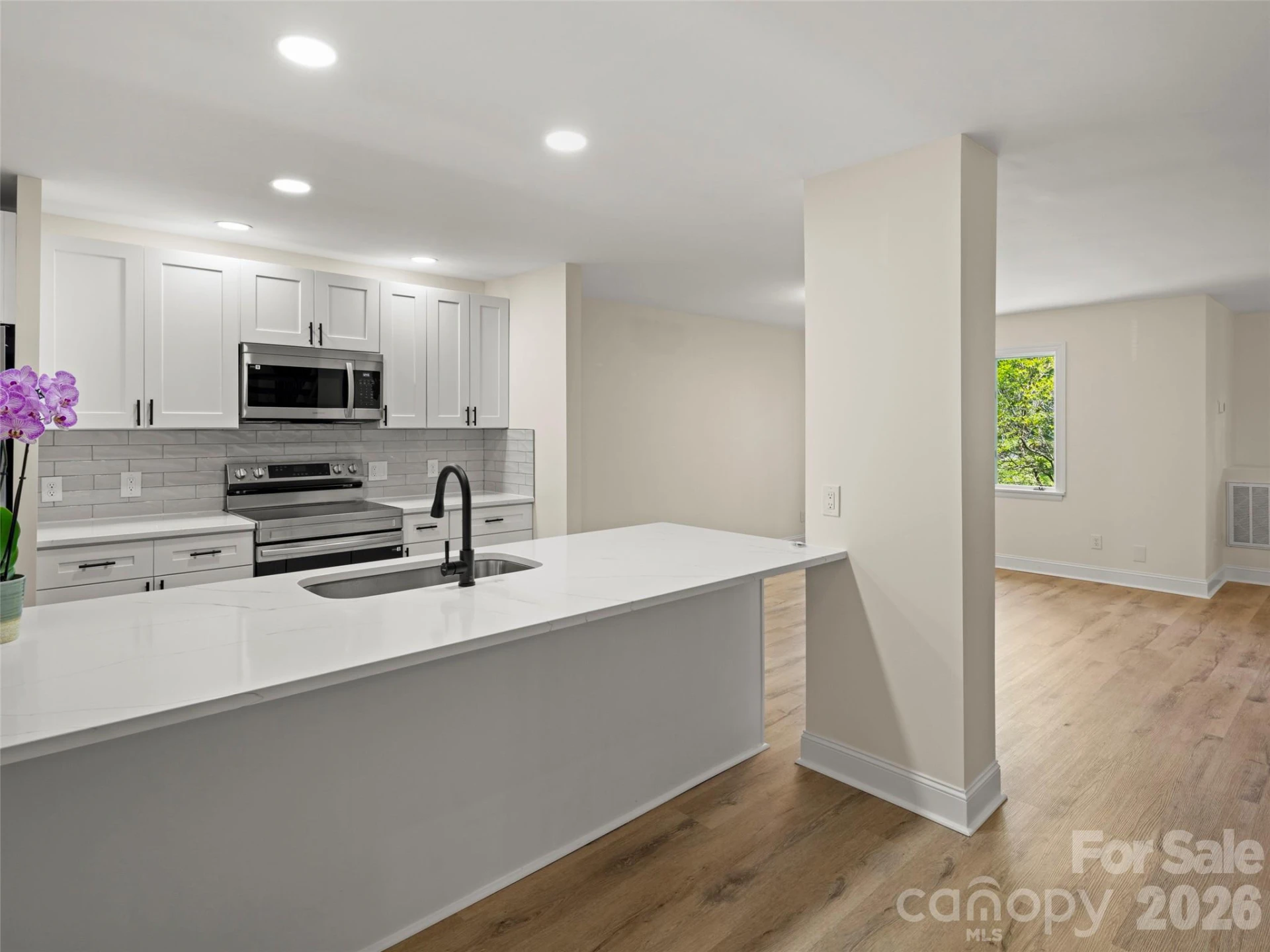 203 Crowfields Drive - Photo 6