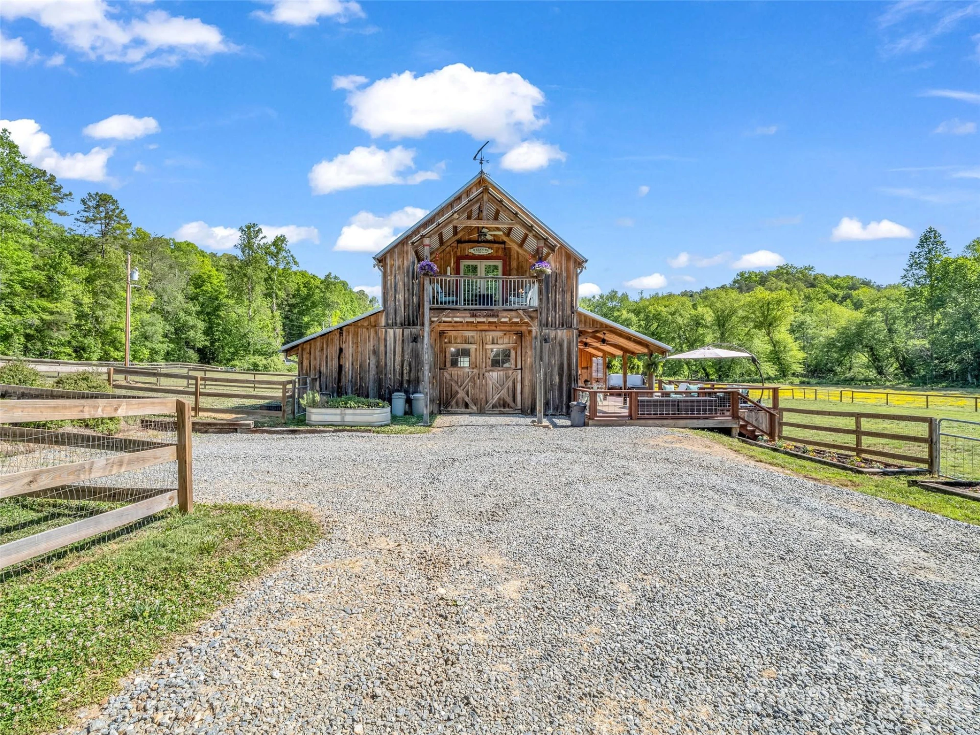 400 Calhoun Trail - Photo 3